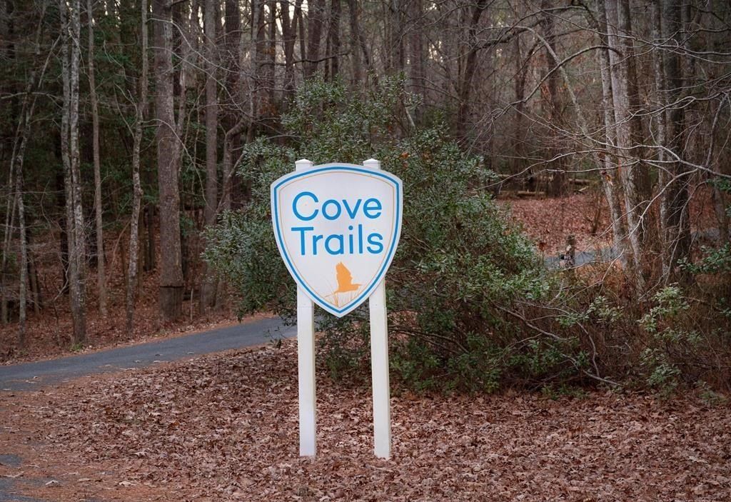 Spinnaker St Lot 2170. Greenbackville, VA 23356