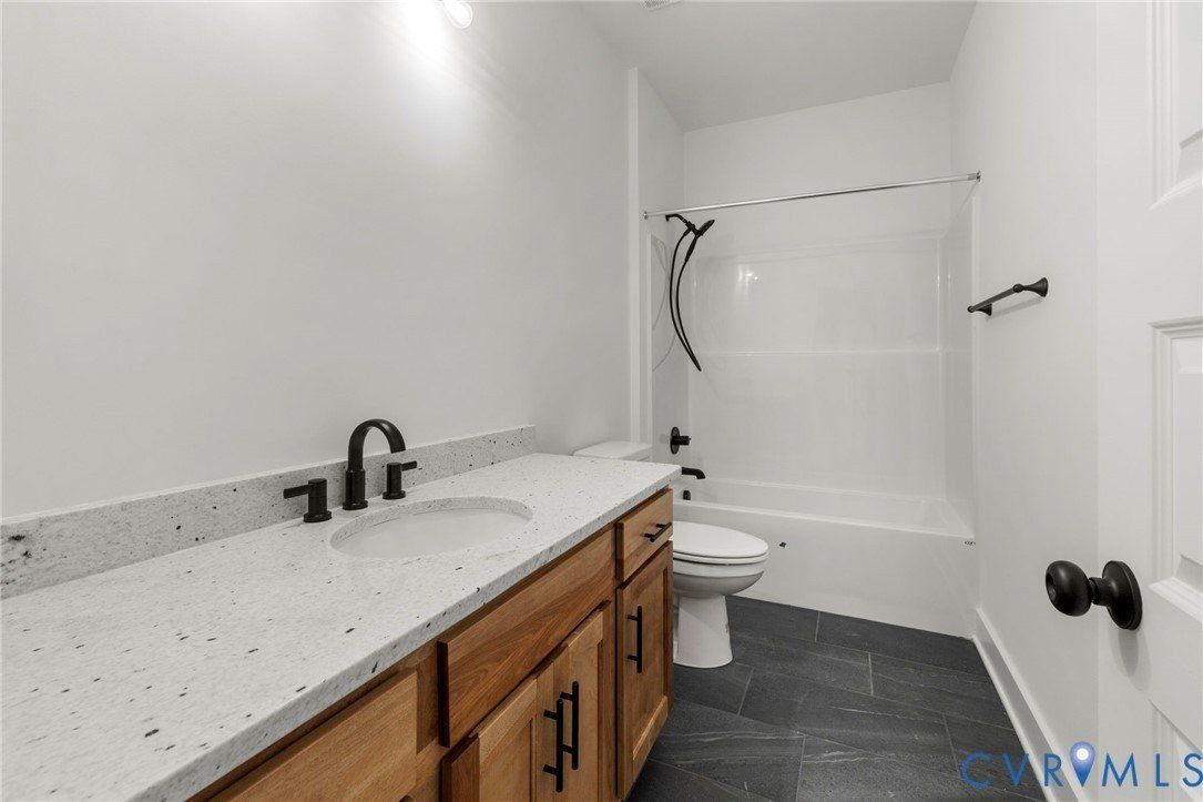 18111 Dogwood Trail Way. Rockville, VA 23146