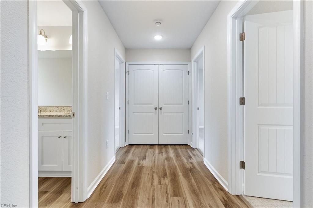 2 Tiffany Lane. Hampton, VA 23664