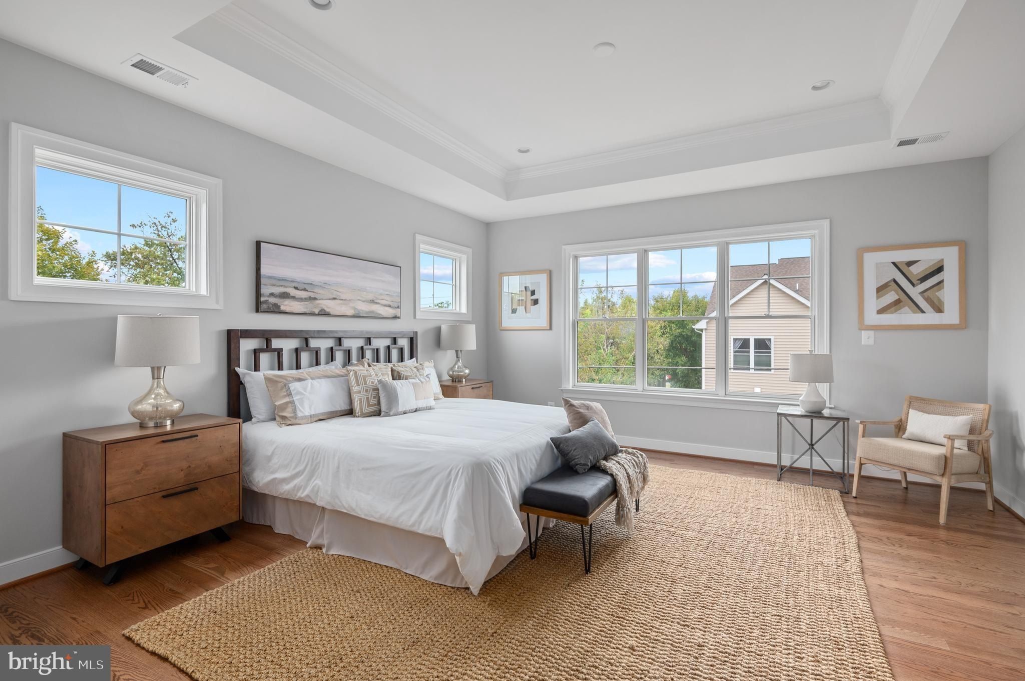 6947 28Th Street N. Arlington, VA 22213
