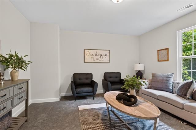 121 Parkway Drive. Newport News, VA 23606