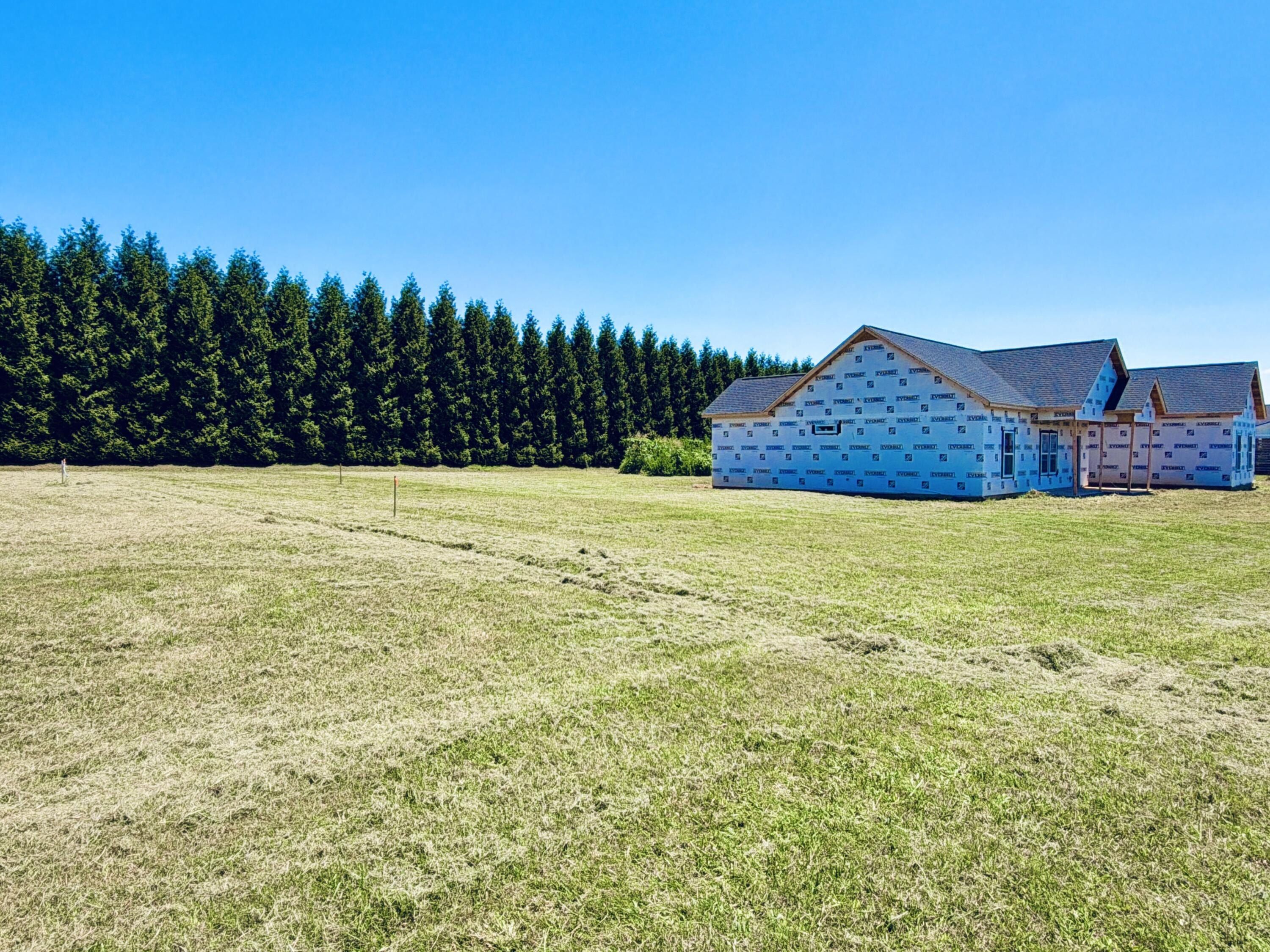 172 Nyle Ridge Rd. Wirtz, VA 24184