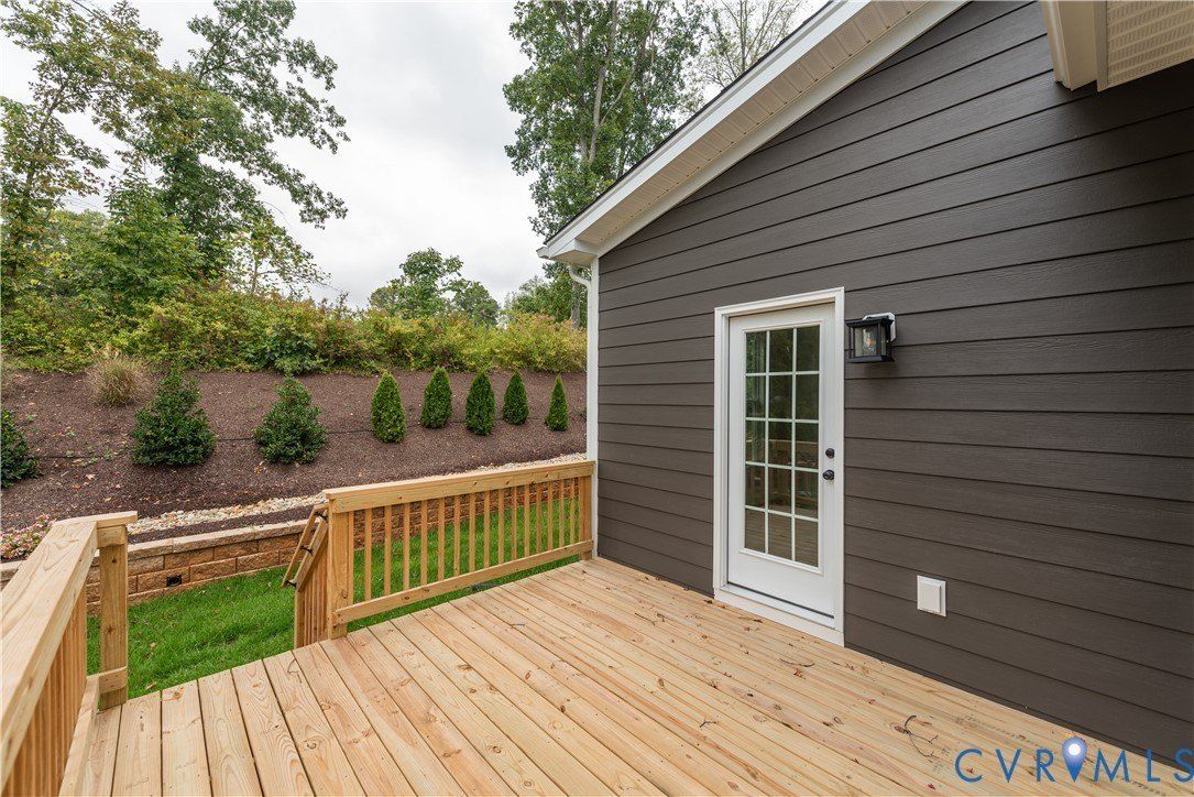 1534 Whippoorwill Road. Manakin Sabot, VA 23103