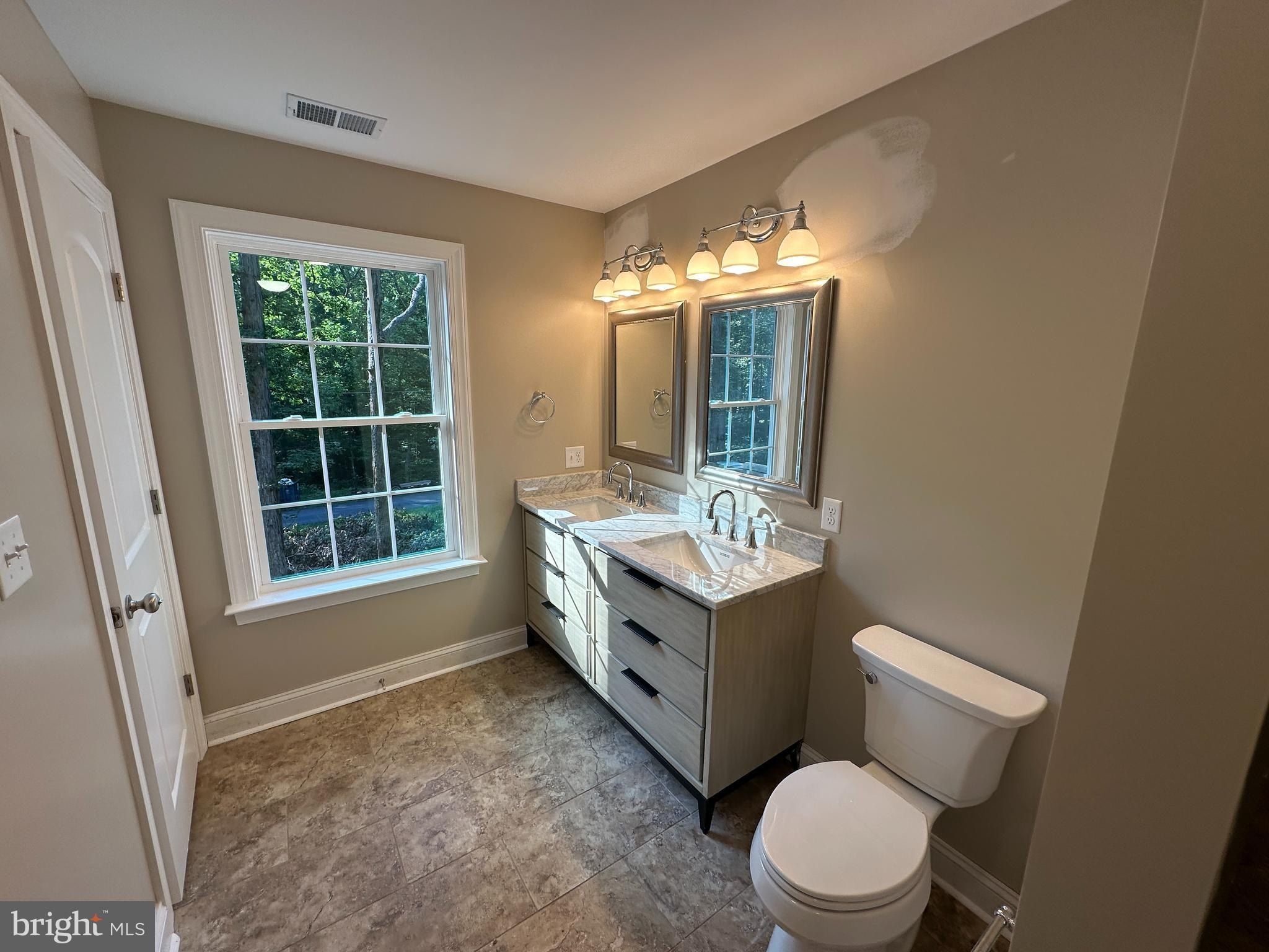 212 Falcon Trail. Winchester, VA 22602