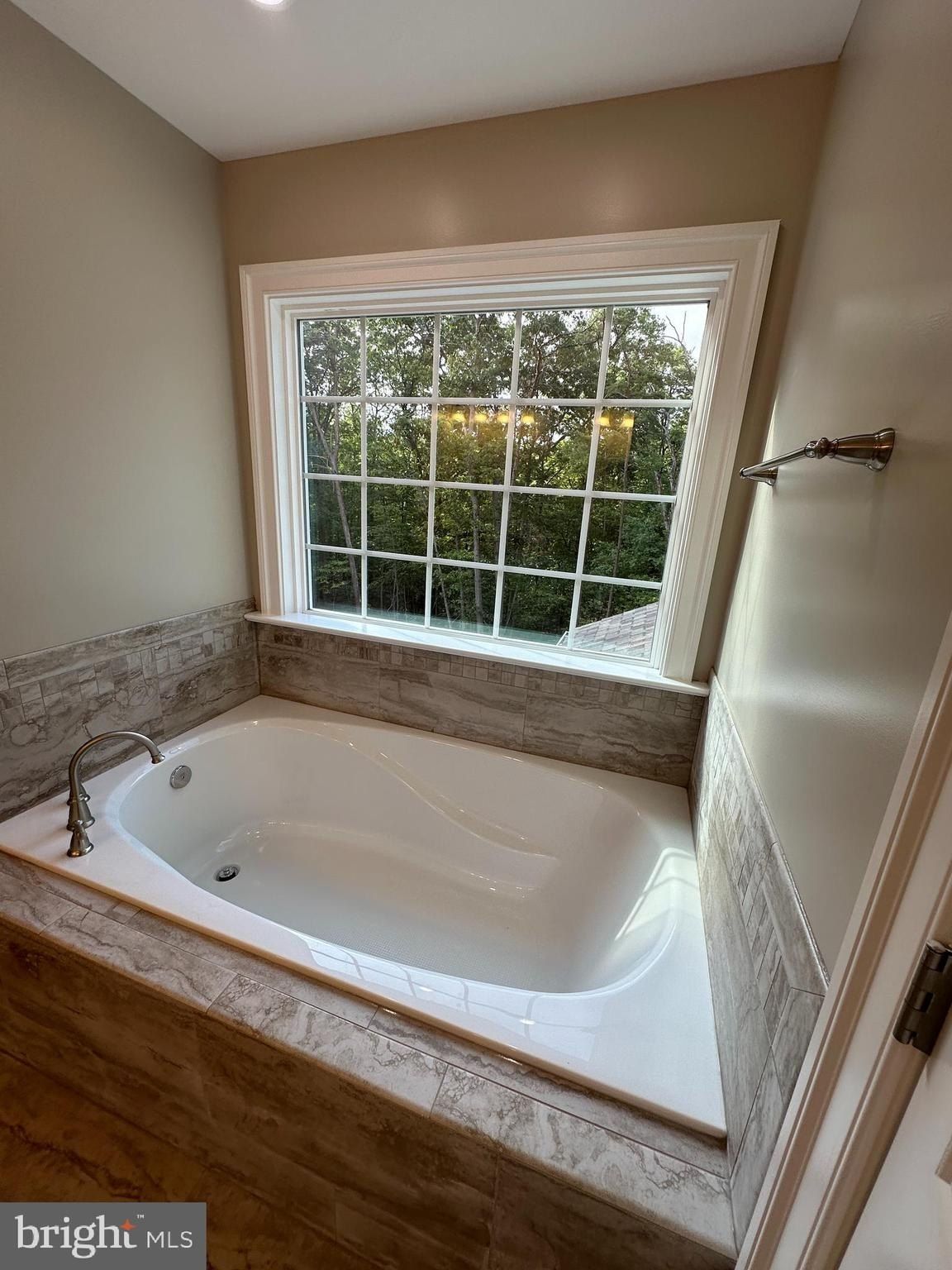 Desant Circle Lot 10. Winchester, VA 22603