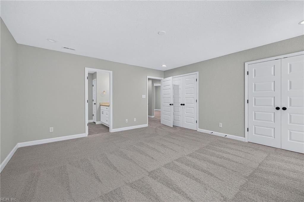1265 Picadilly Street. Norfolk, VA 23513