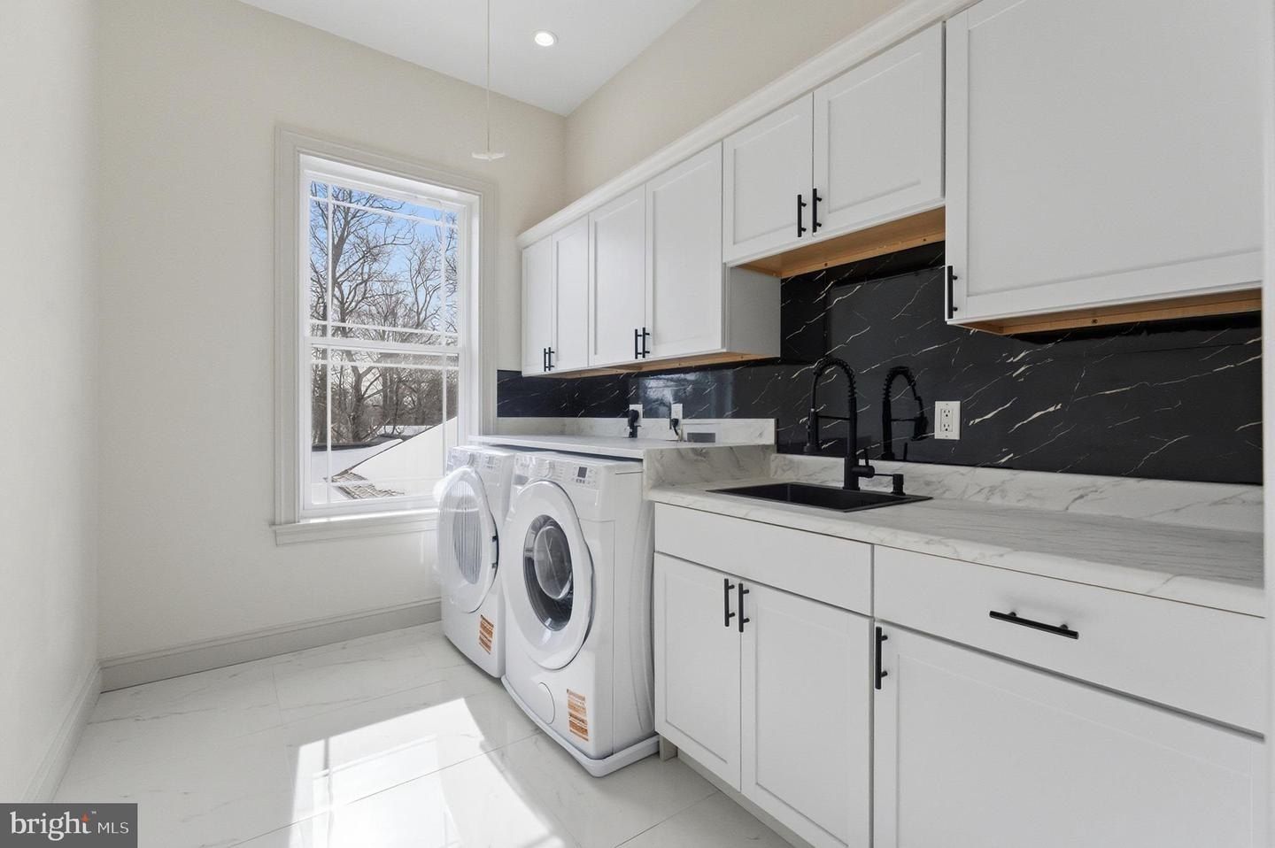 7301 Calvert St. Annandale, VA 22003