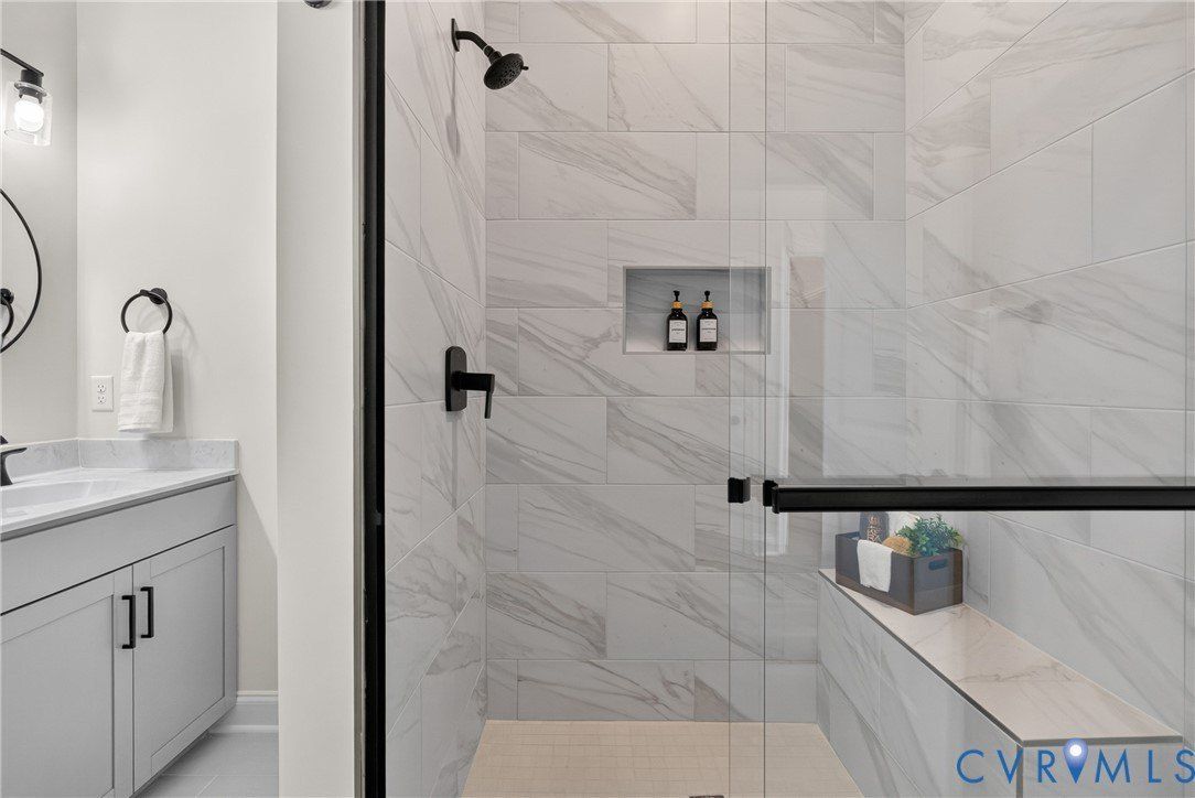6537 Hardee Haven Place. Midlothian, VA 23112