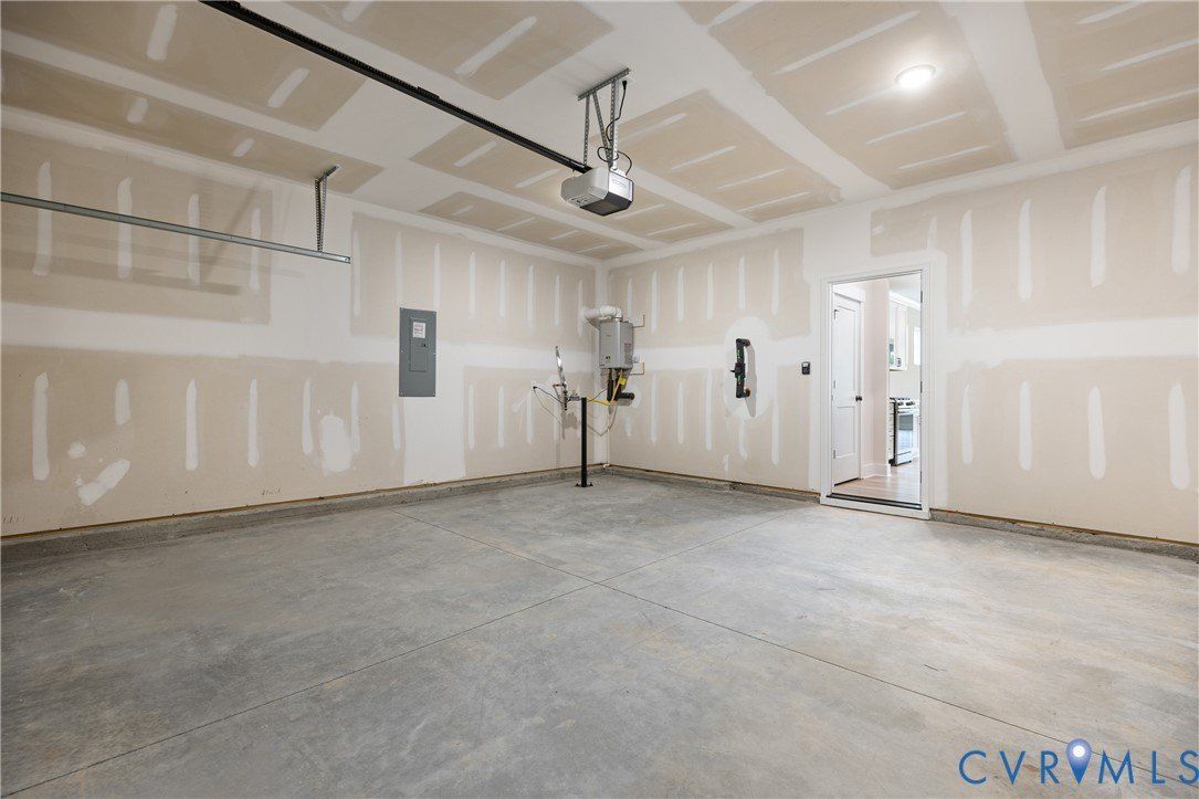 10290 Szalay Lane. Ashland, VA 23005