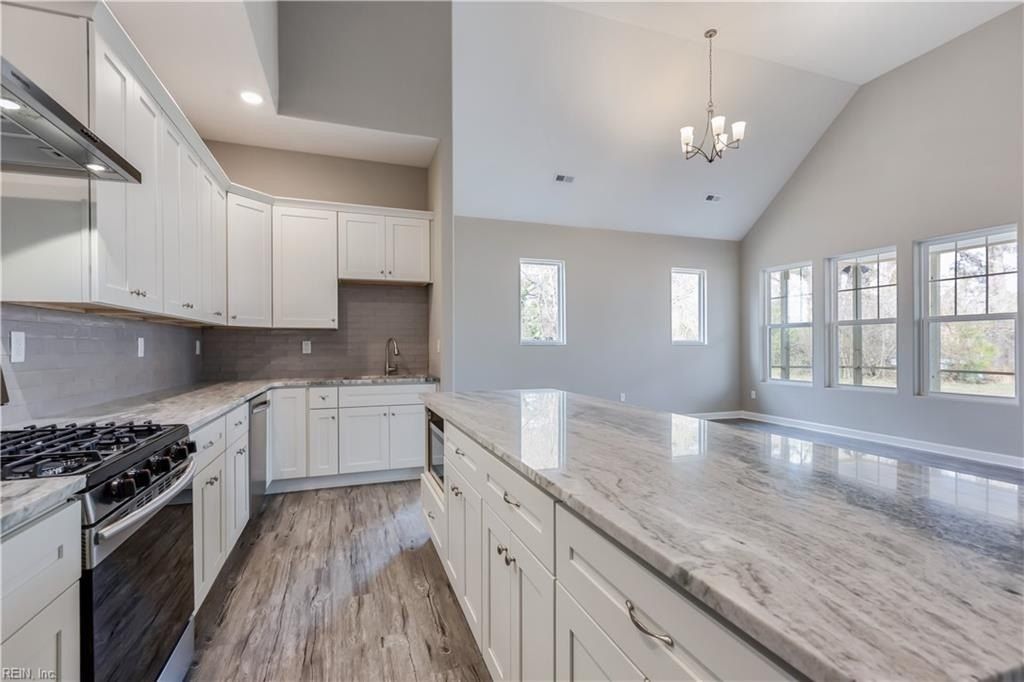 1 Sexton Rd. Elberon, VA 23846