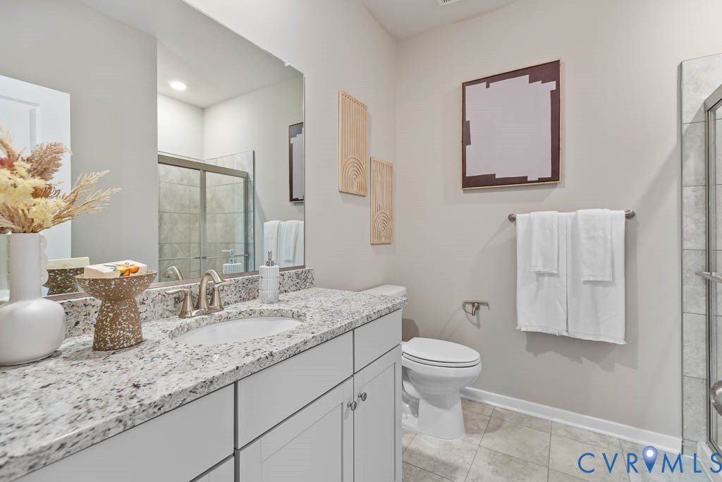 16074 Greenhart Drive. Chesterfield, VA 23832