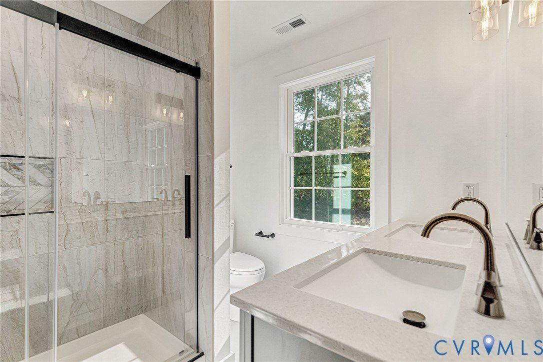 1149 Gibson Lane. Ruther Glen, VA 22546