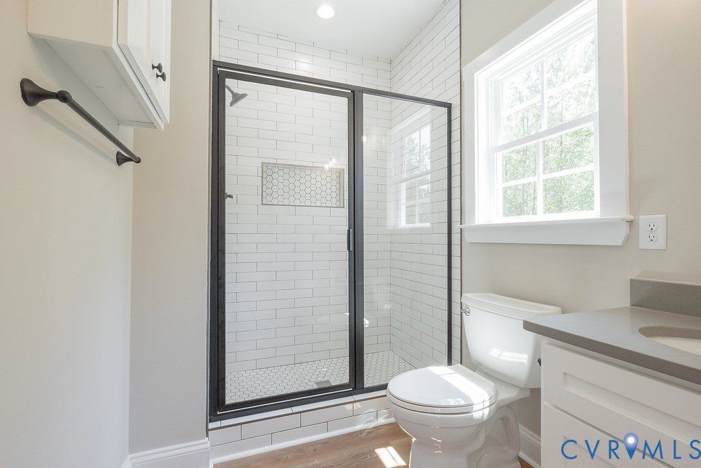 2223 Ridge Road. Arvonia, VA 23004