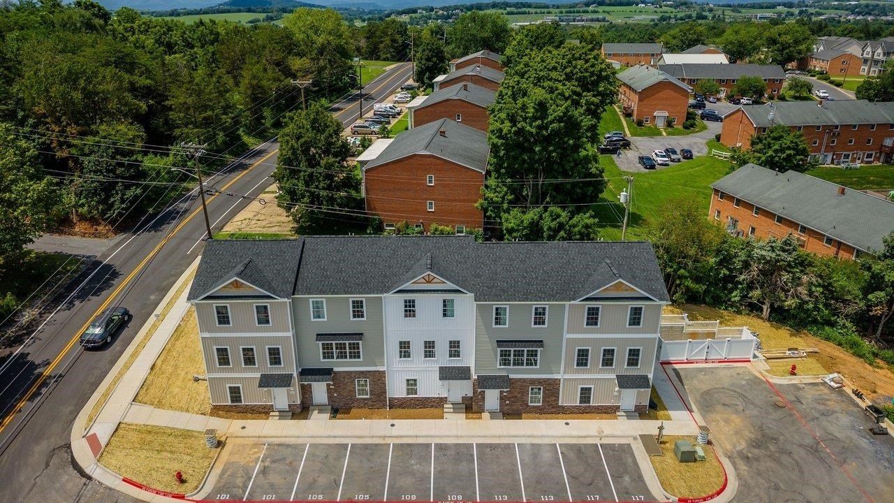 113 Willowstone Ct. Harrisonburg, VA 22801