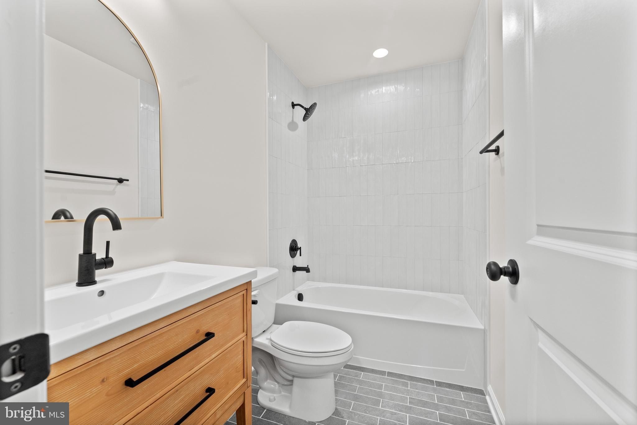 5225 Buckner Road. Bumpass, VA 23024