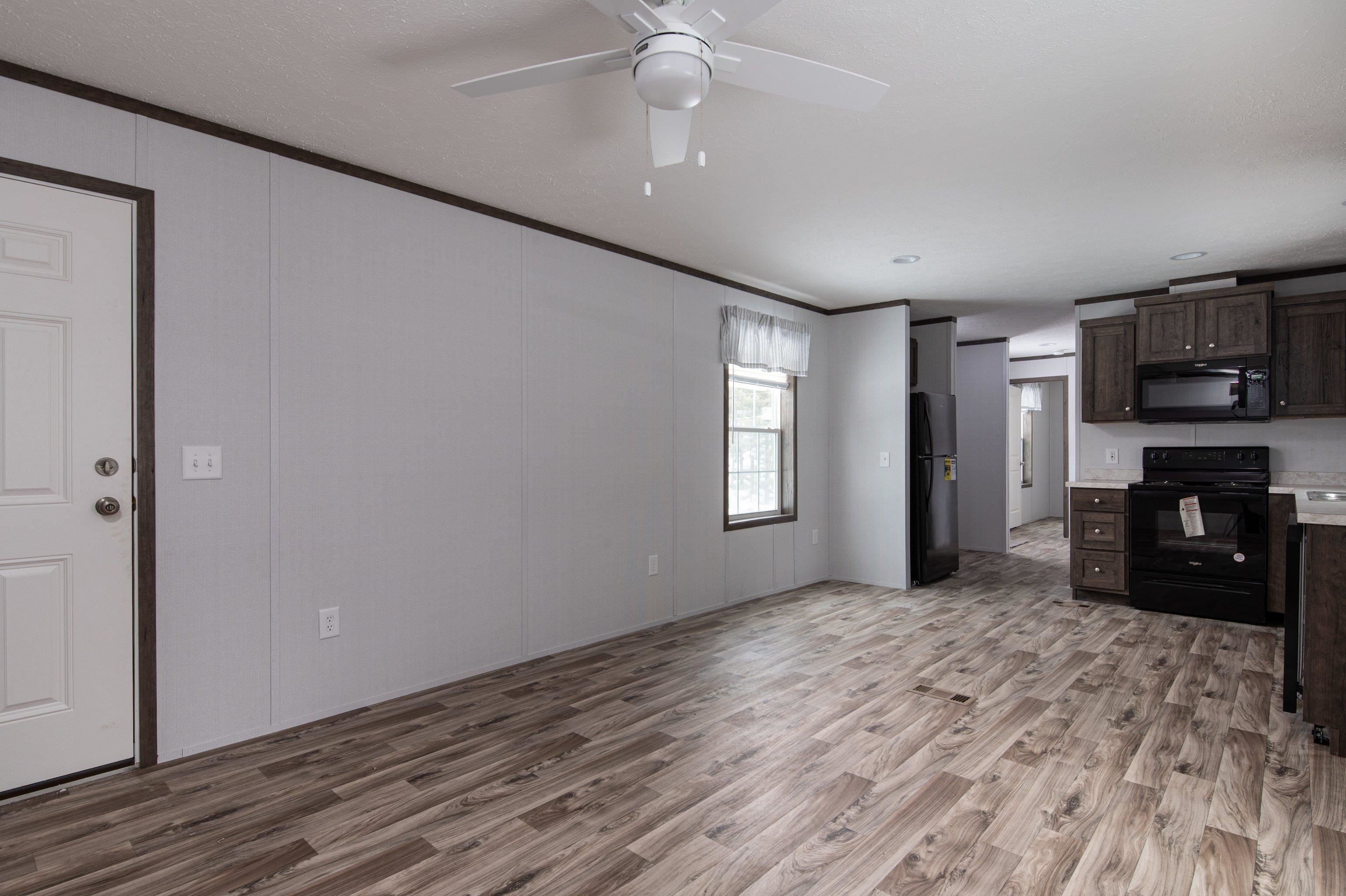 35 Overlook Lane. Newport, VT 05855