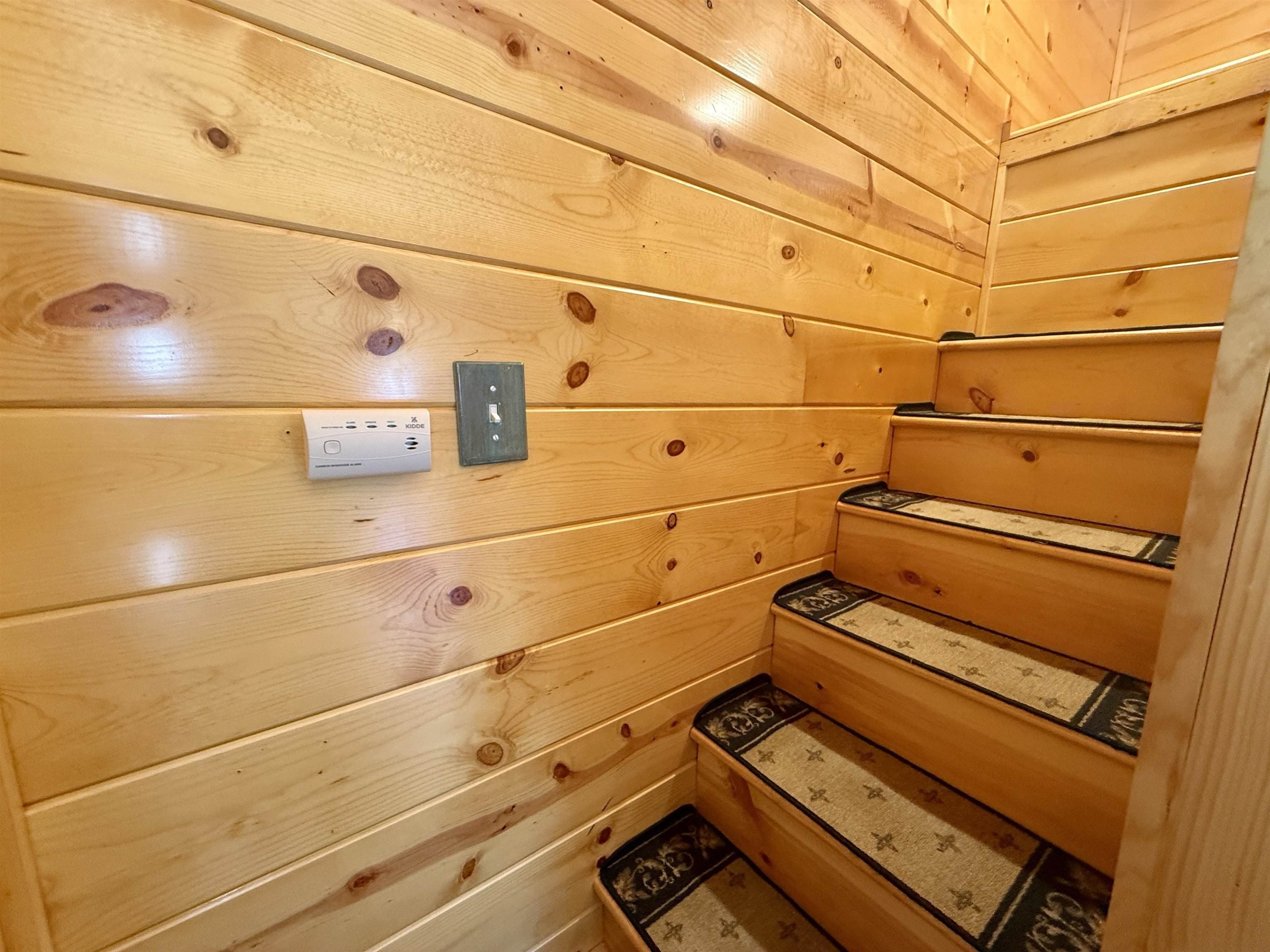 505 Back Mountain Road. Windsor, VT 05089