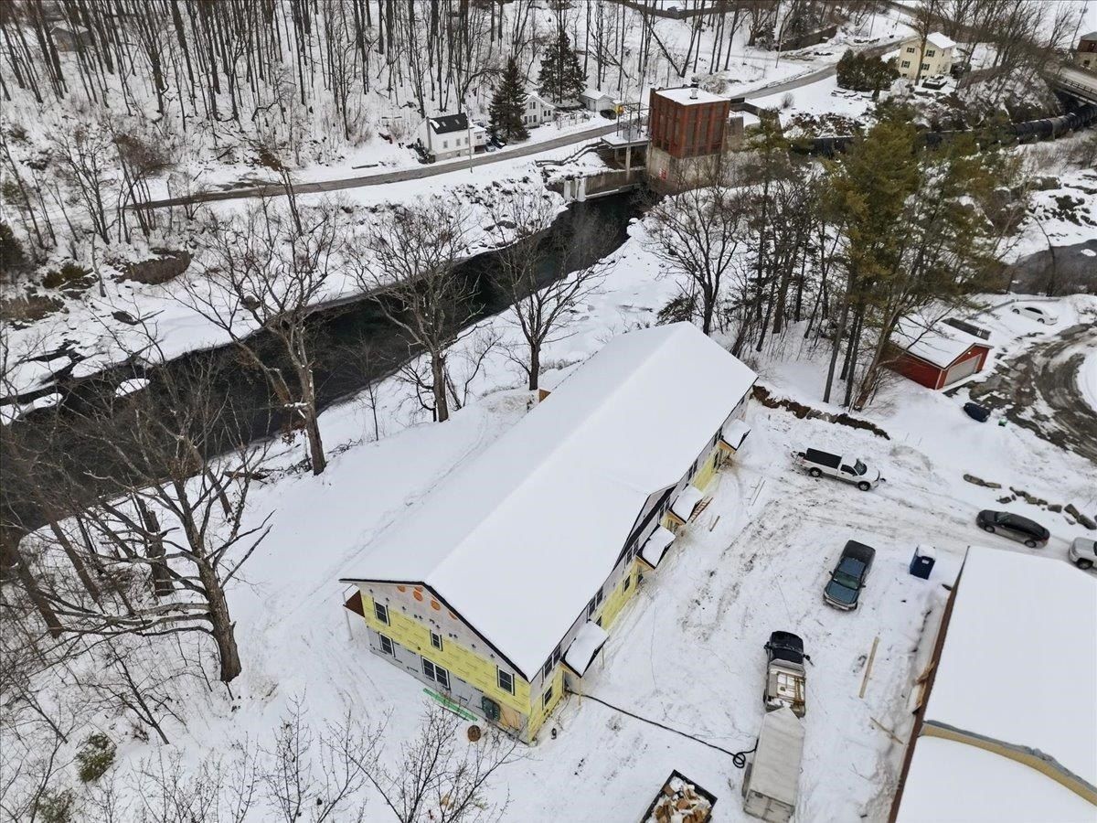 7 River Street. Milton, VT 05468