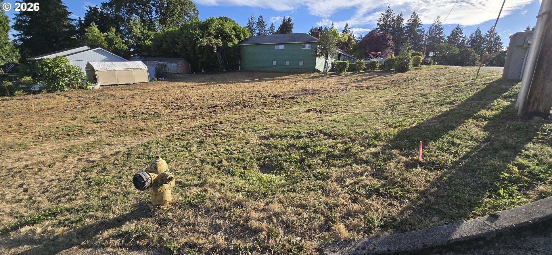 W E Ave. La Center, WA 98629