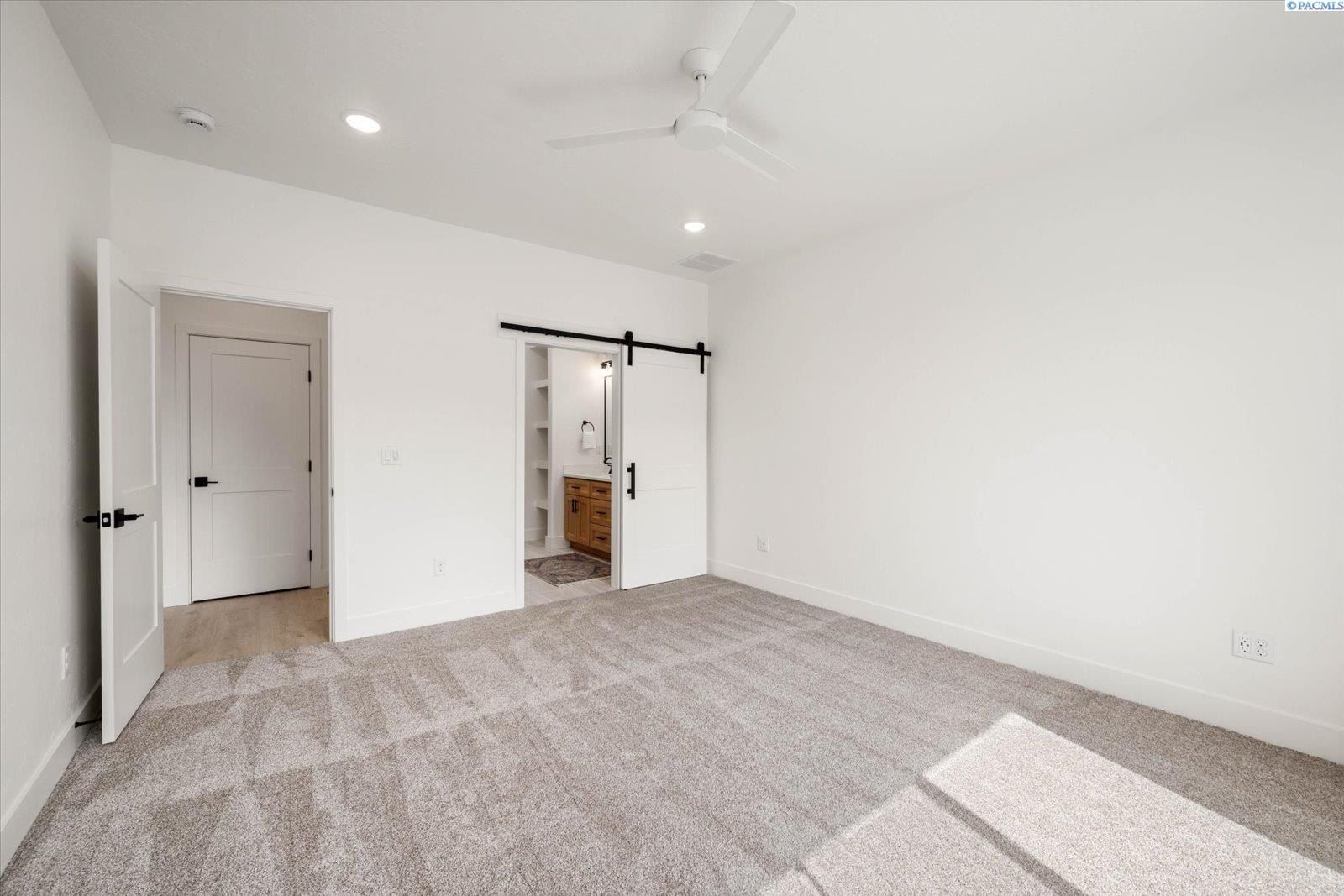 3411 Nuthatch St. Richland, WA 99352