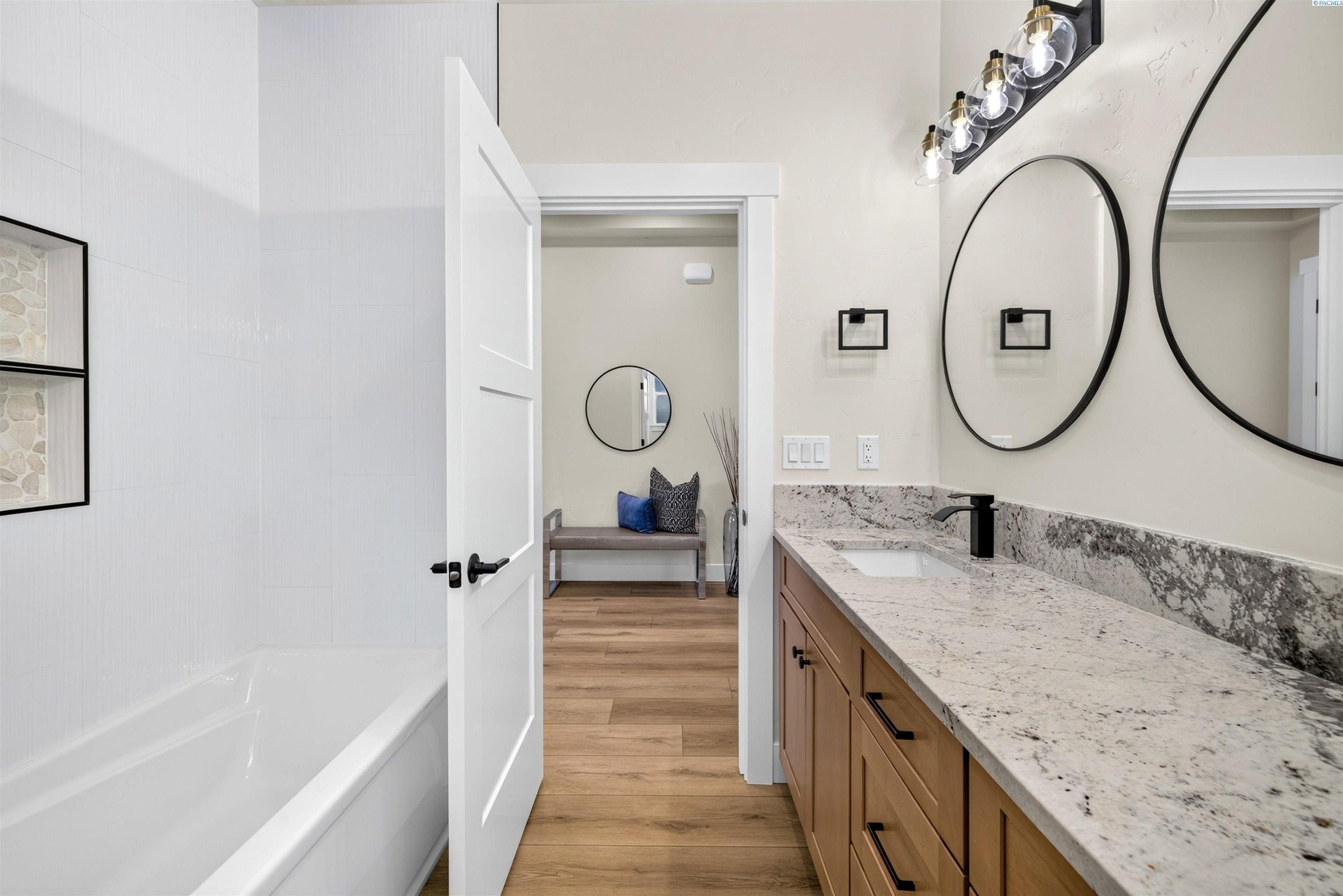 2975 Meadowlark Ave. Richland, WA 99352