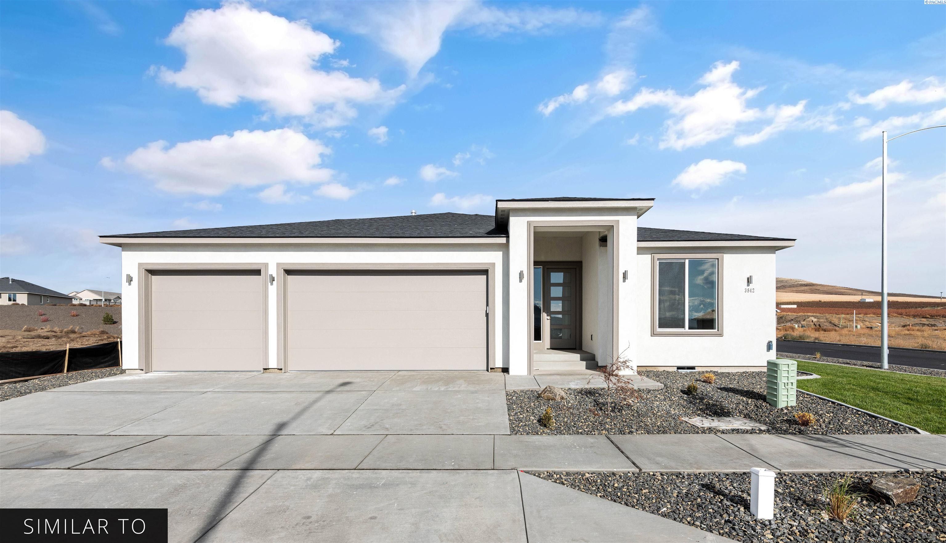 7205 W 35Th Avenue. Kennewick, WA 99338