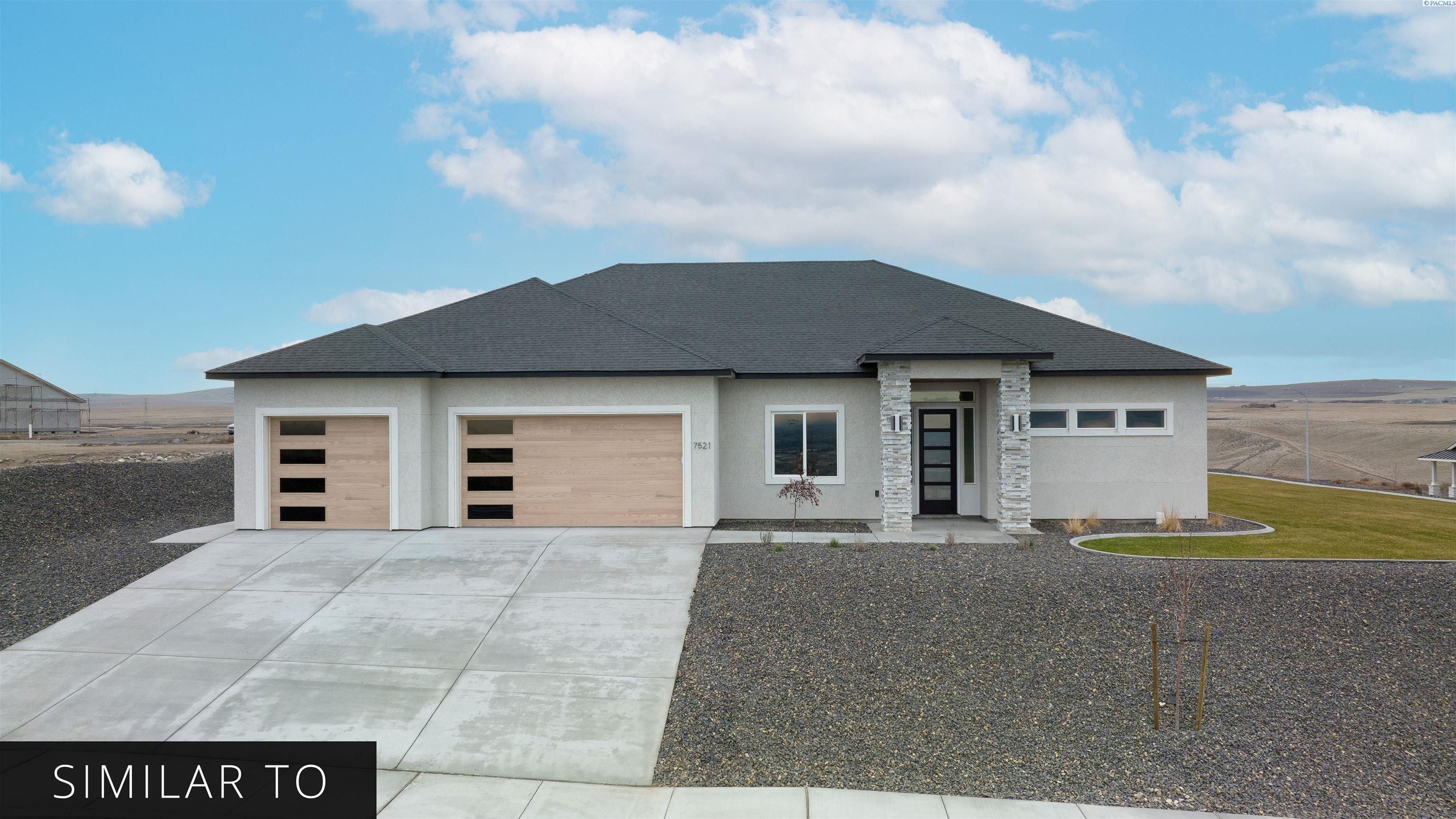 5944 W 28Th Place. Kennewick, WA 99337