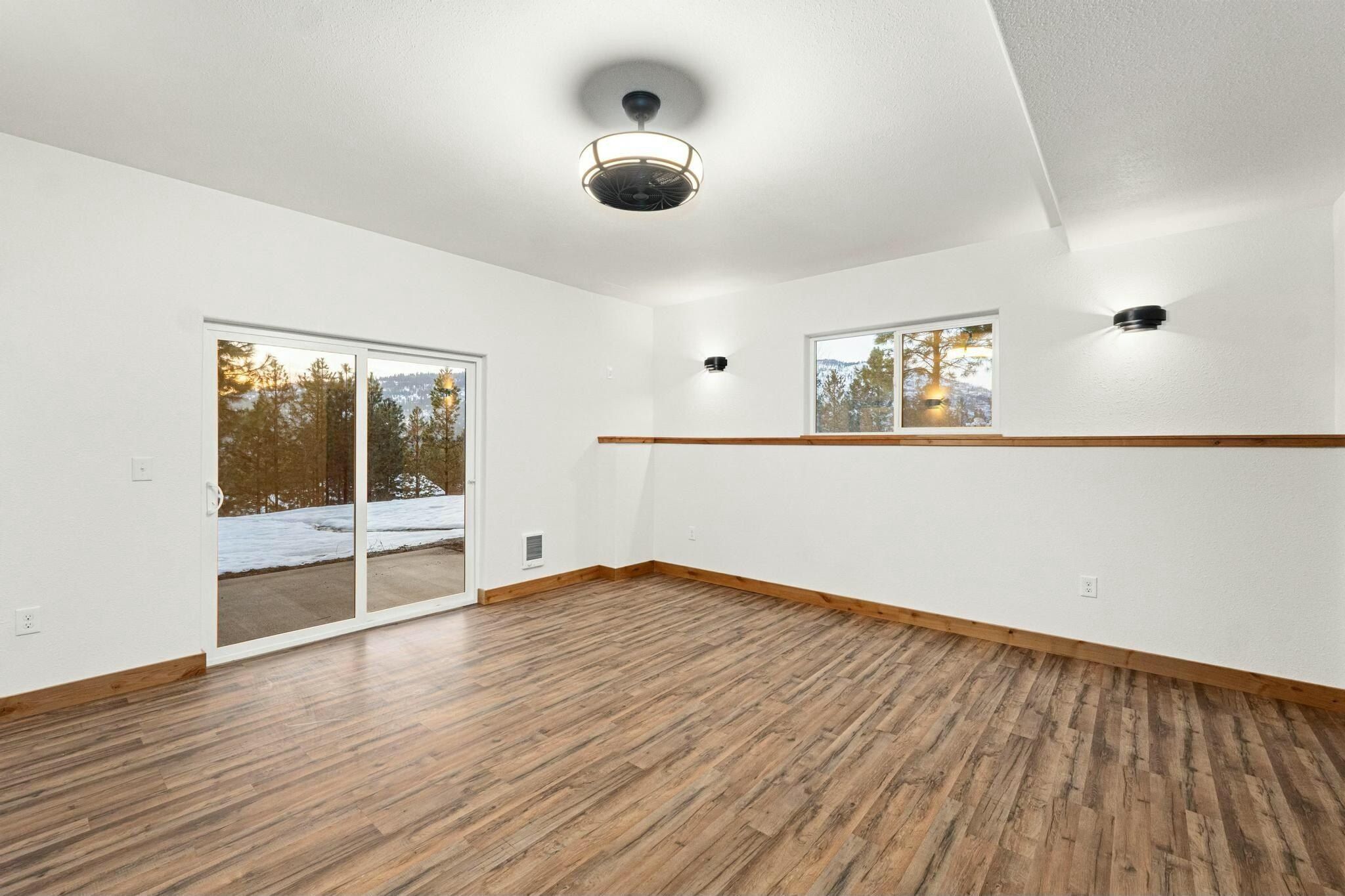 1424 Sherman View Way. Kettle Falls, WA 99141