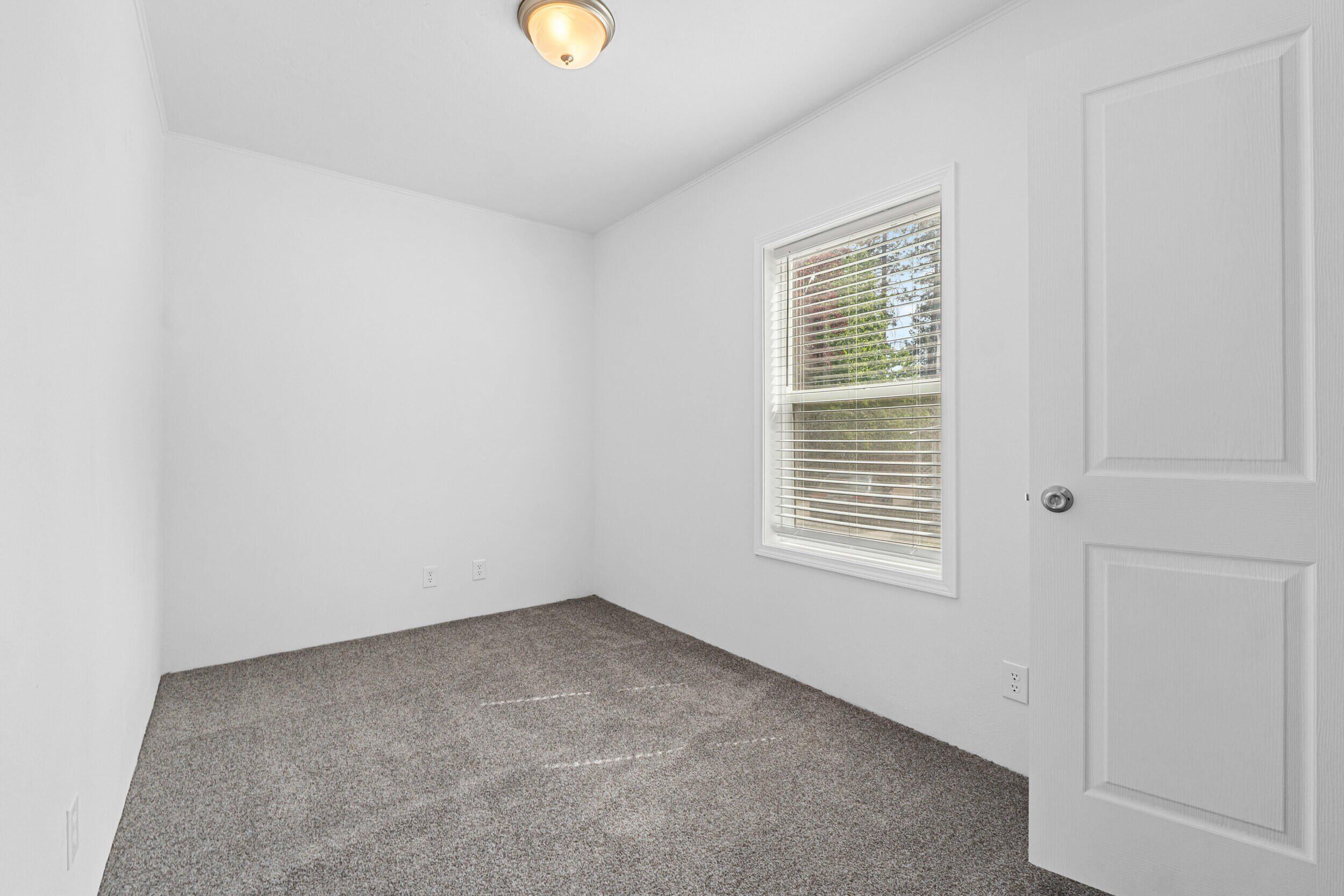 5 Columbia Dr. Kettle Falls, WA 99141