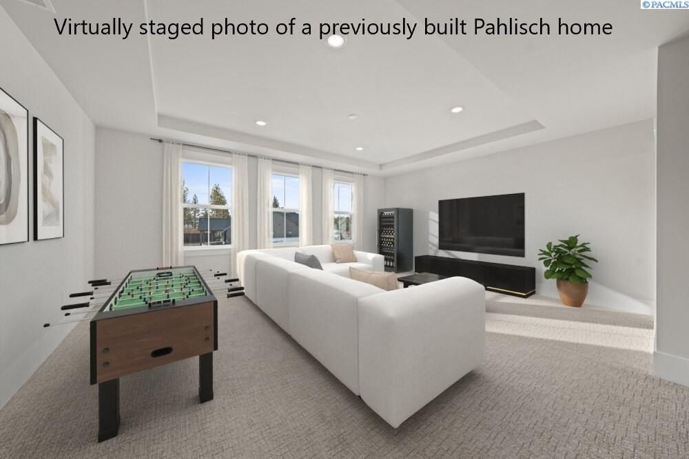 377 Ascend Avenue. Richland, WA 99352