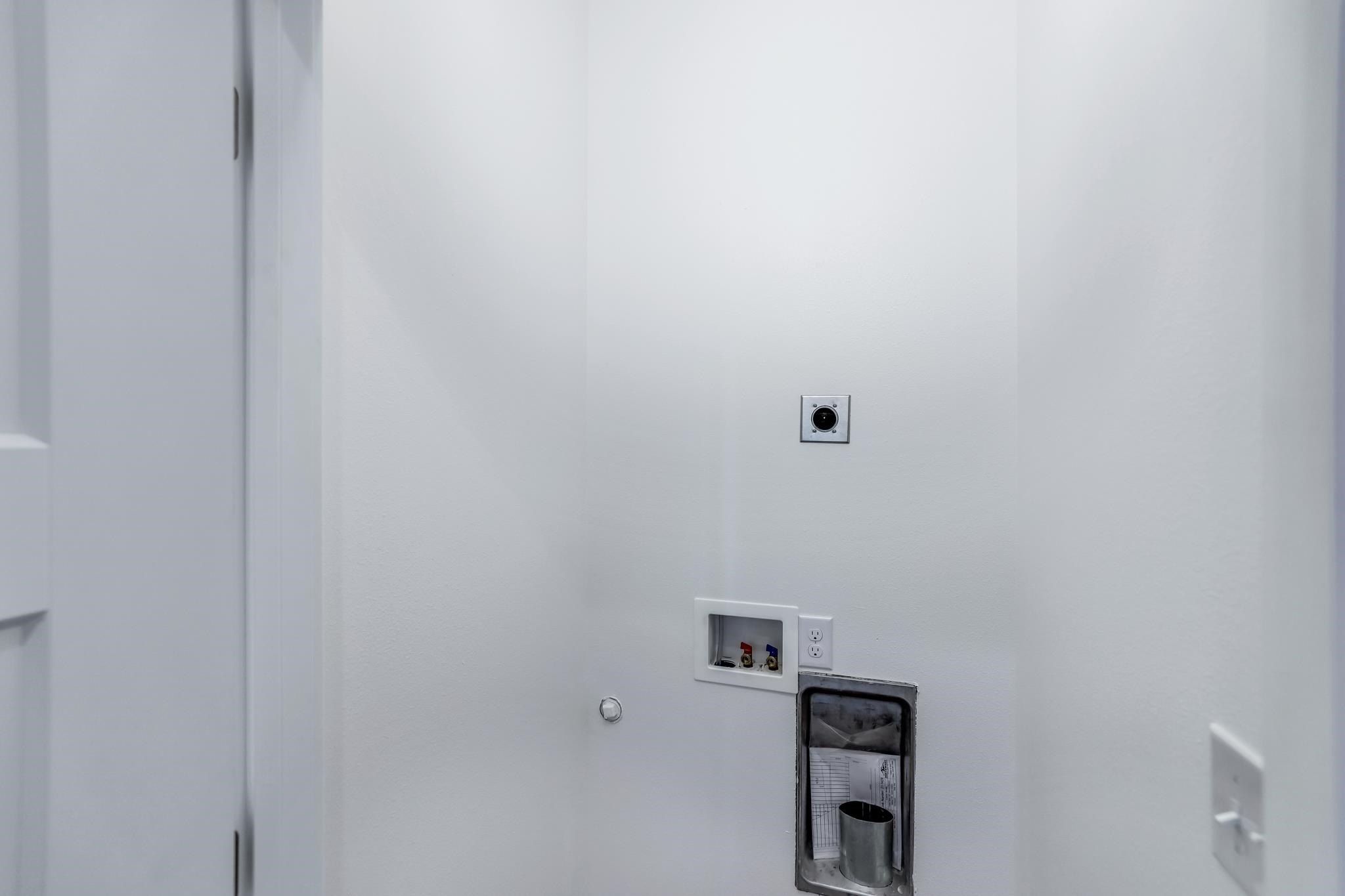 520 E Davisadero St. Reardan, WA 99029