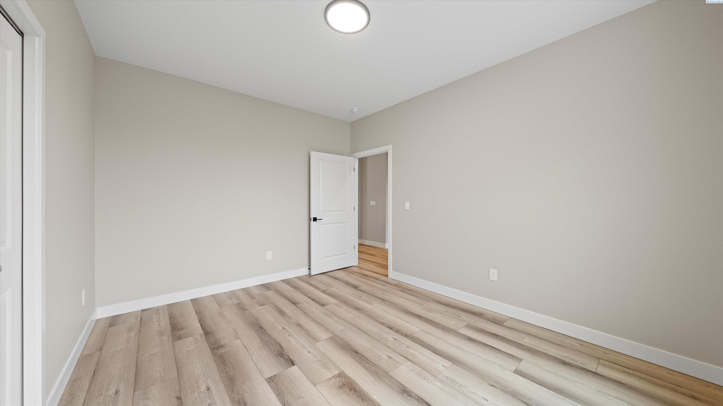 215622 E Sr 397. Kennewick, WA 99337