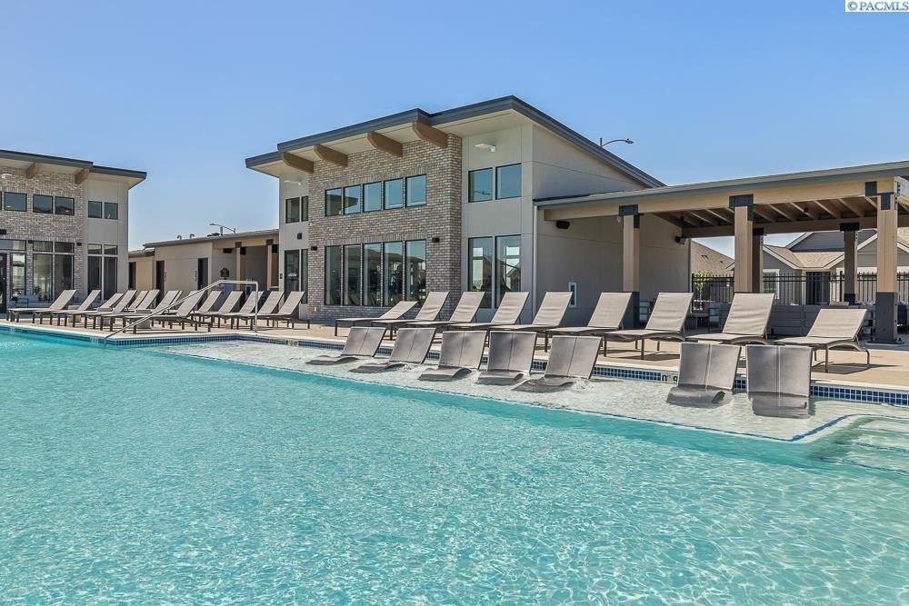 3262 Emory Ave. Richland, WA 99354