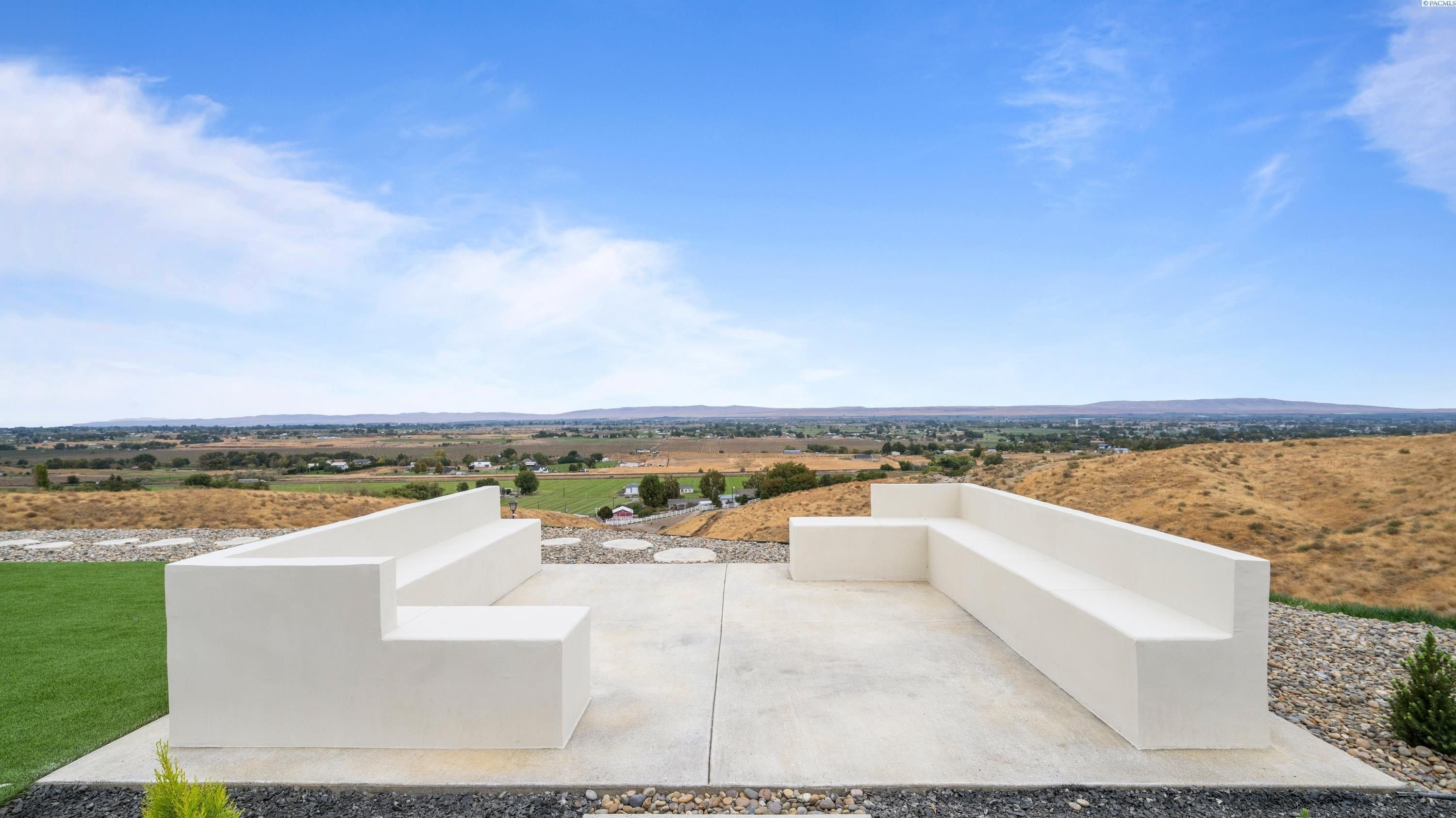 24168 S 242 Pr Sw. Prosser, WA 99350