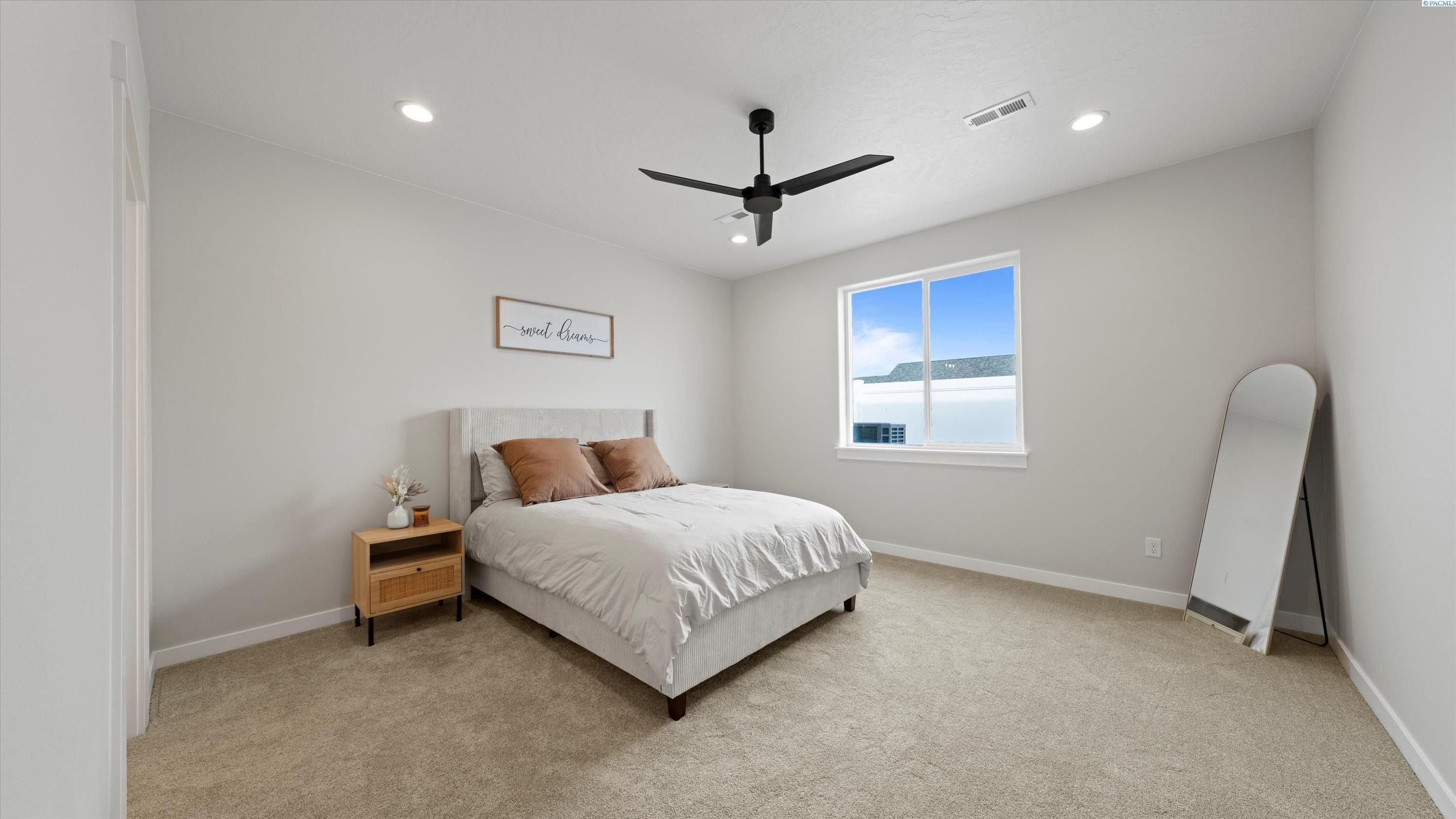 1334 Kalani Ct. West Richland, WA 99353