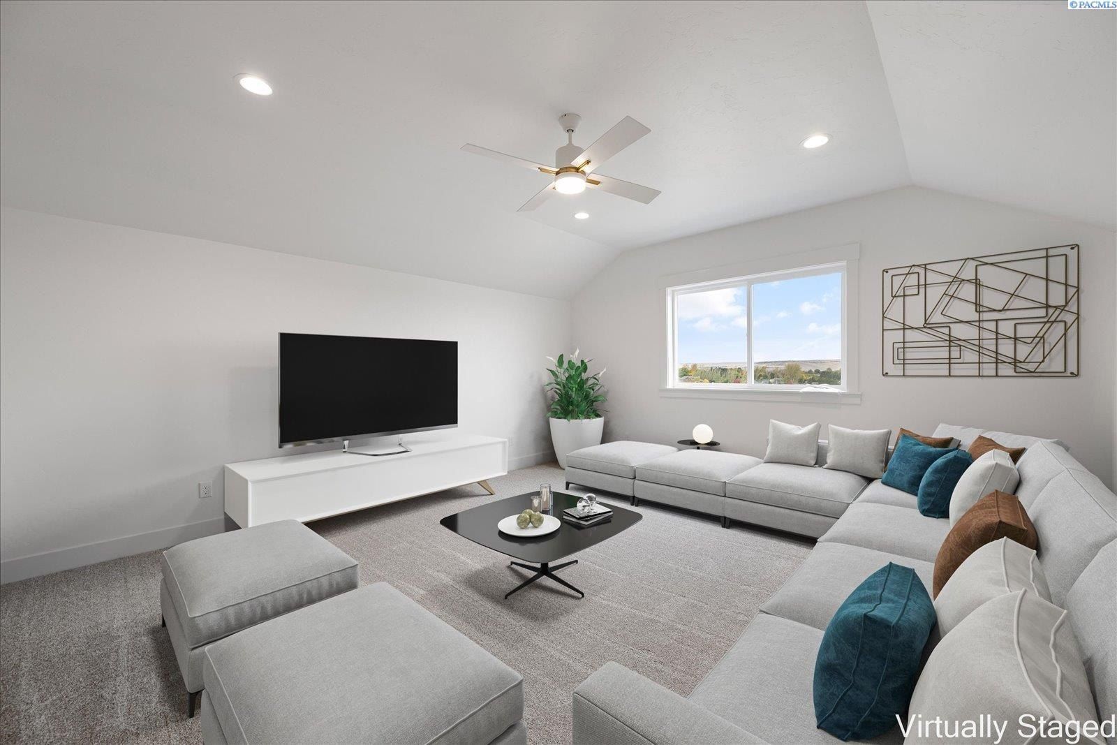 2356 Upriver. Richland, WA 99352