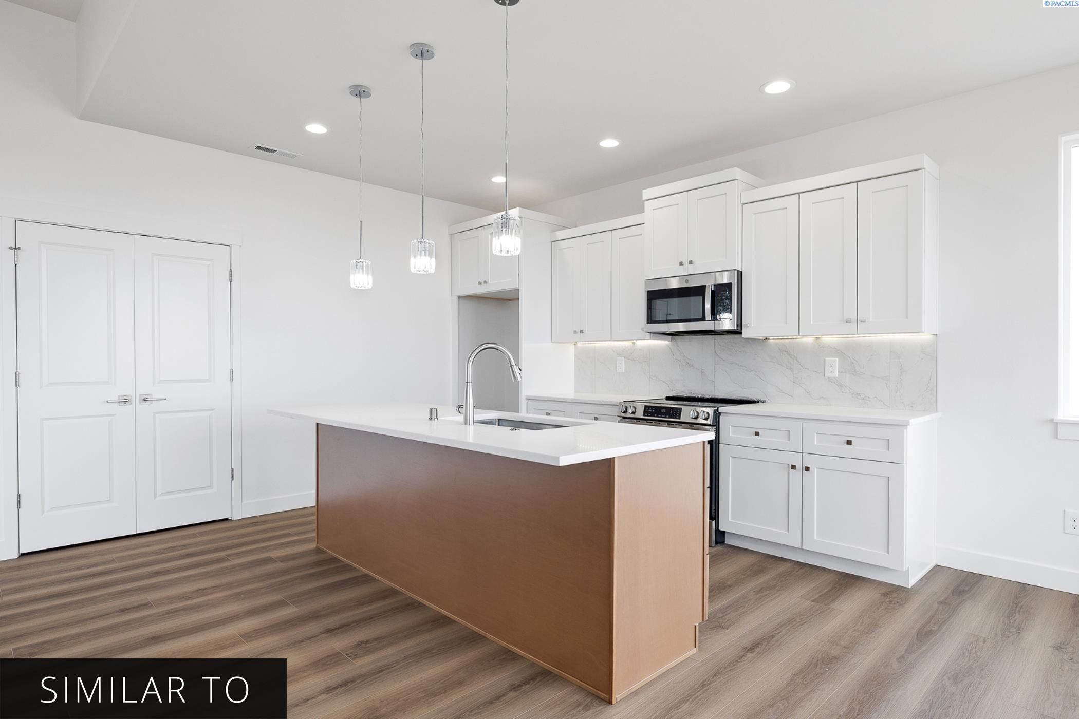 2930 S Belfair St. Kennewick, WA 99338