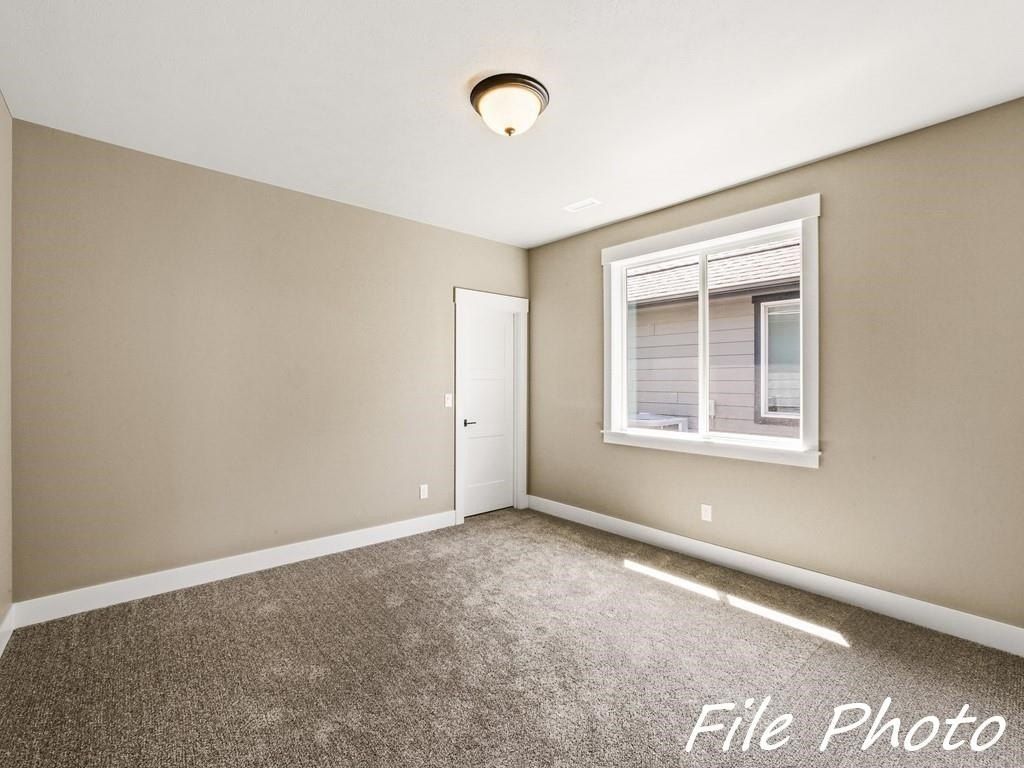 18191 N Morton Ct. Colbert, WA 99005