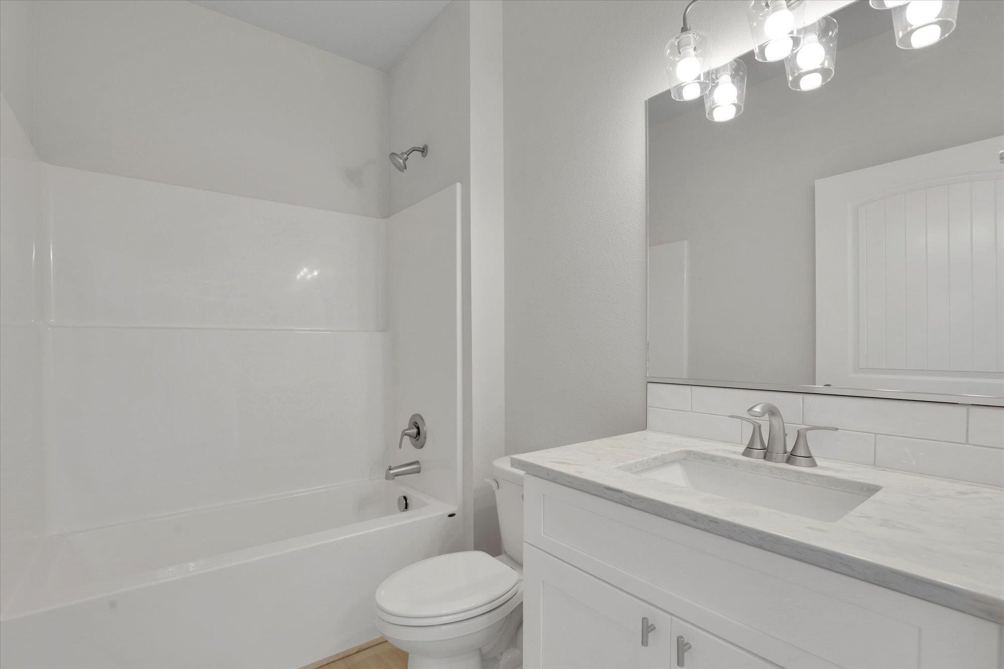 1109  Unit 15 N Country Club Dr. Deer Park, WA 99006