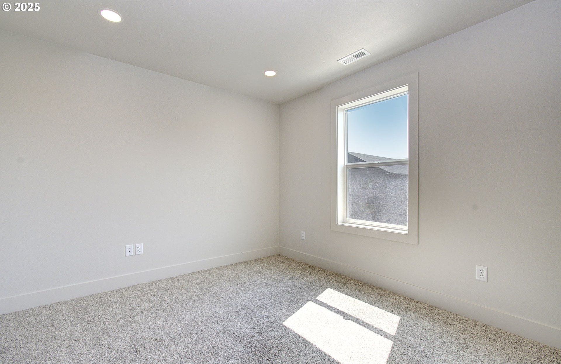 442 Washington St. Woodland, WA 98674