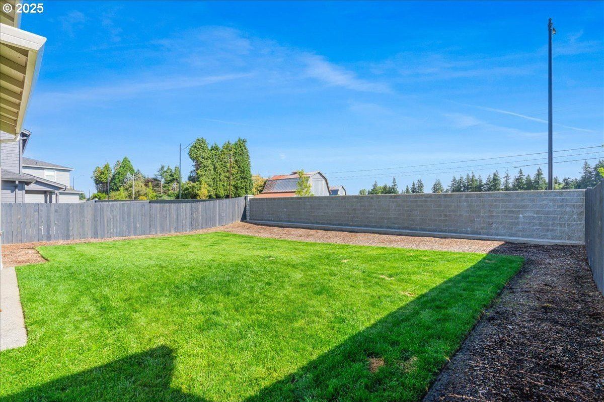 1156 N 44Th Pl. Ridgefield, WA 98642