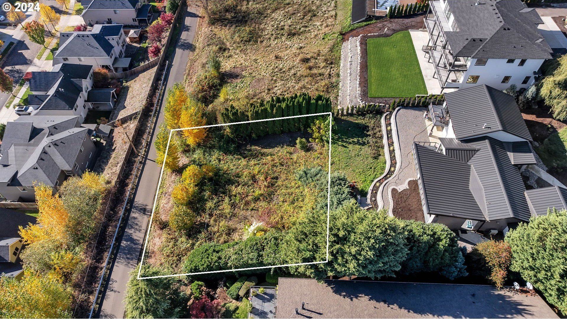 14215 Se Bella Vista Pl. Vancouver, WA 98683