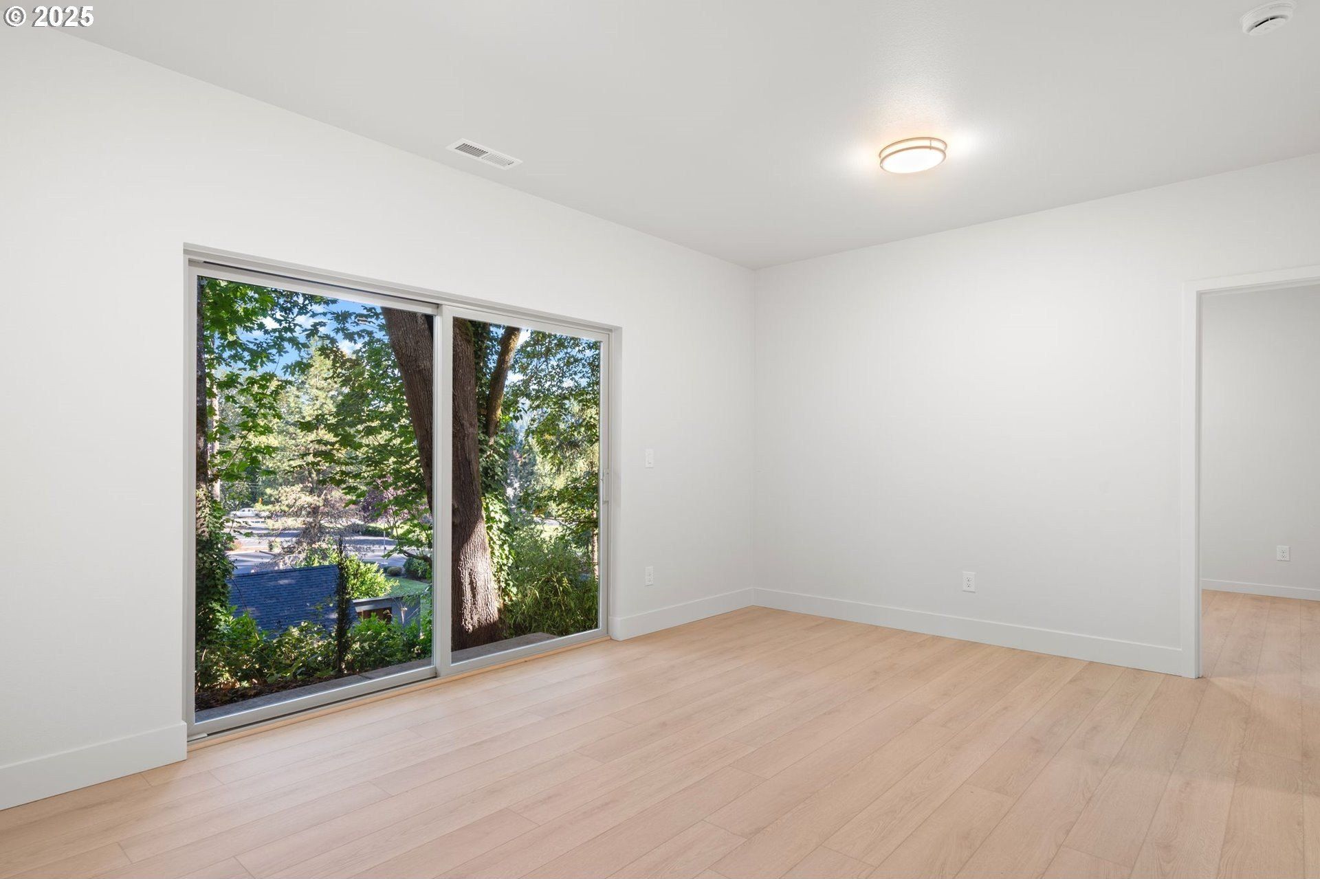 310 Barr Dr. Kelso, WA 98626