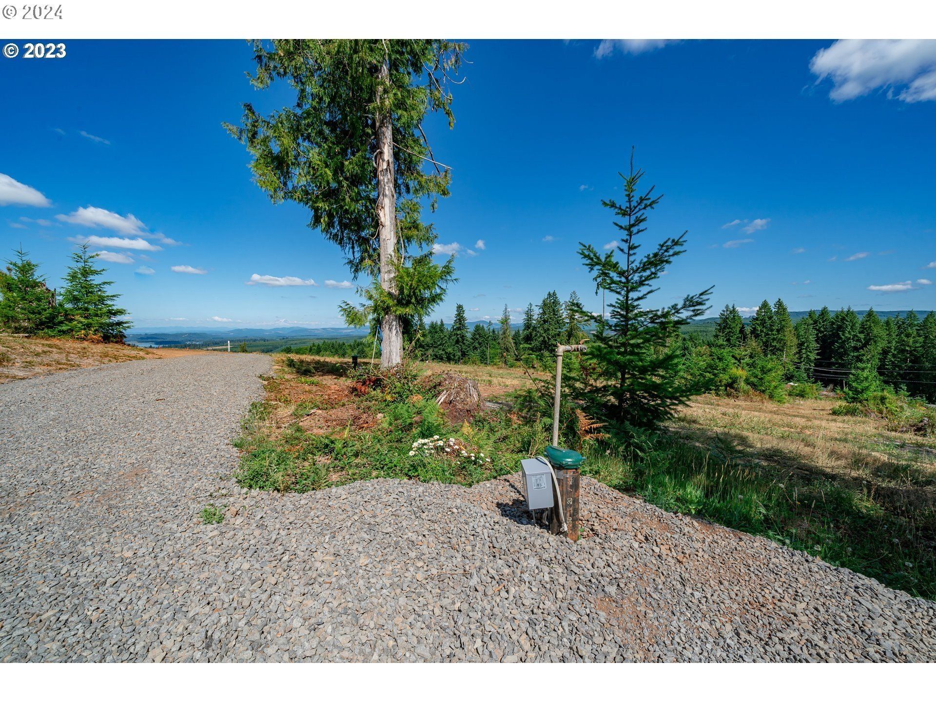 Silver Lake Rd Unit 5. Castle Rock, WA 98611