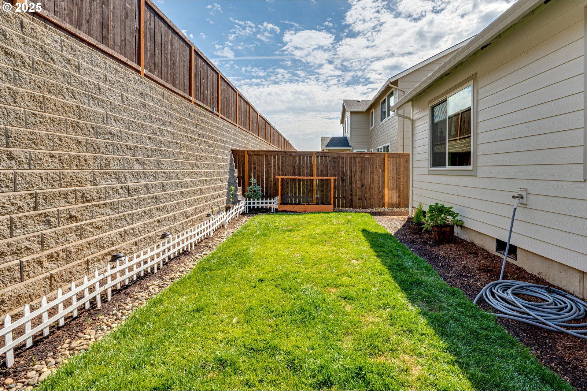 2718 S 9Th Way. Ridgefield, WA 98642