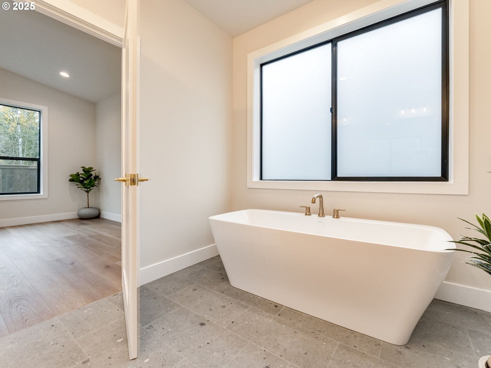 11006 Ne 54Th Ave. Vancouver, WA 98686