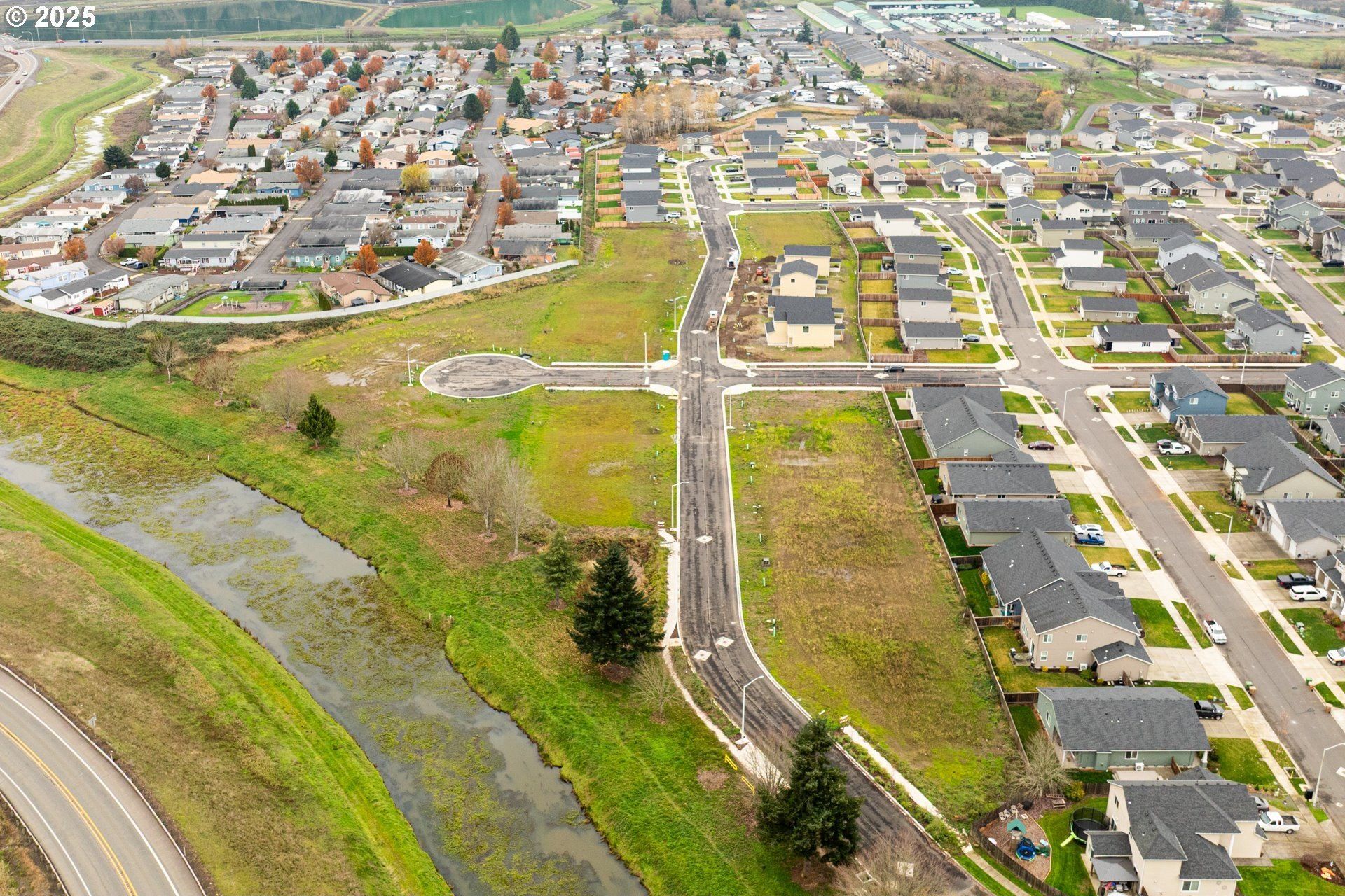 2010 Henderson Way. Longview, WA 98632