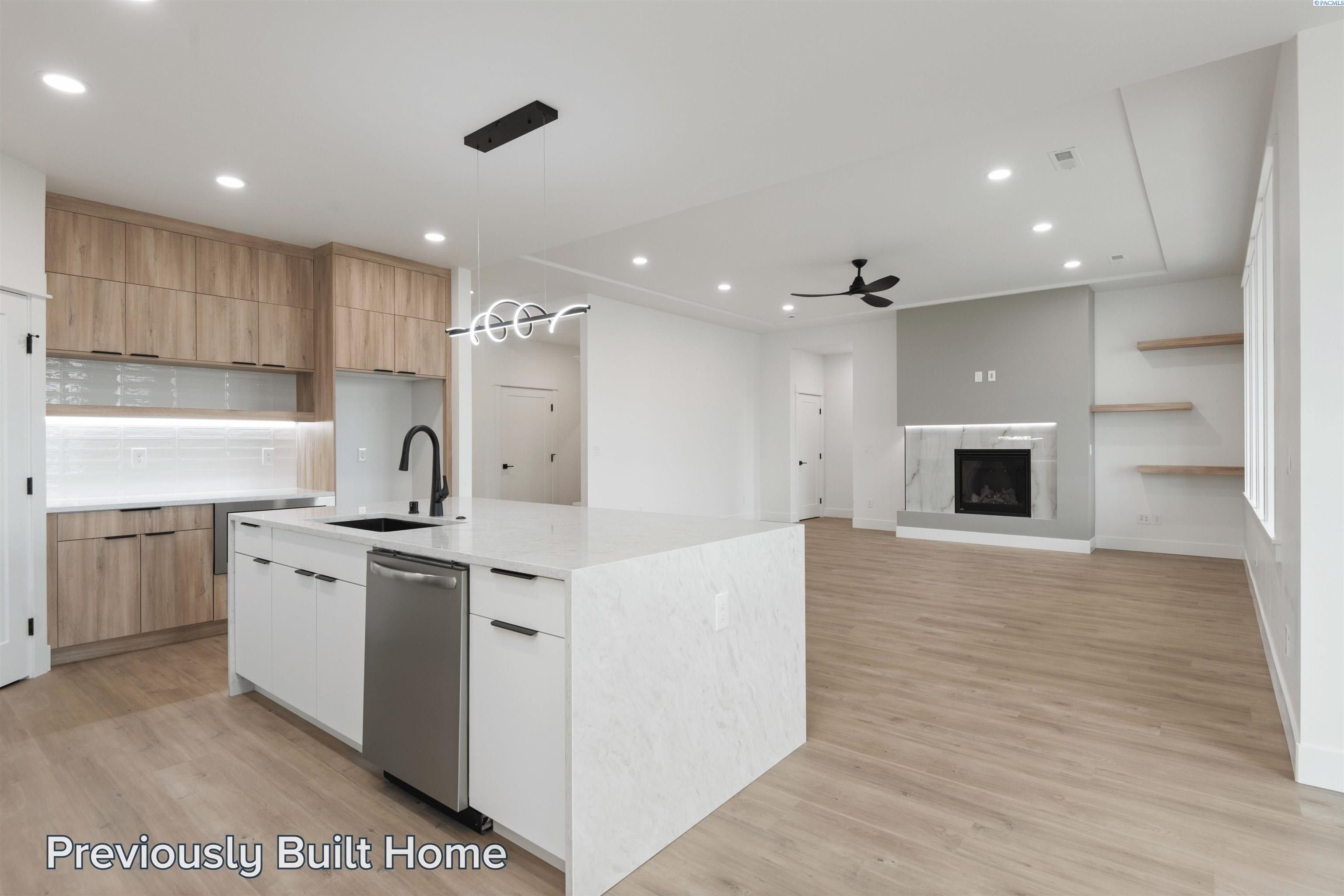 3538 Morningside Parkway. Richland, WA 99352