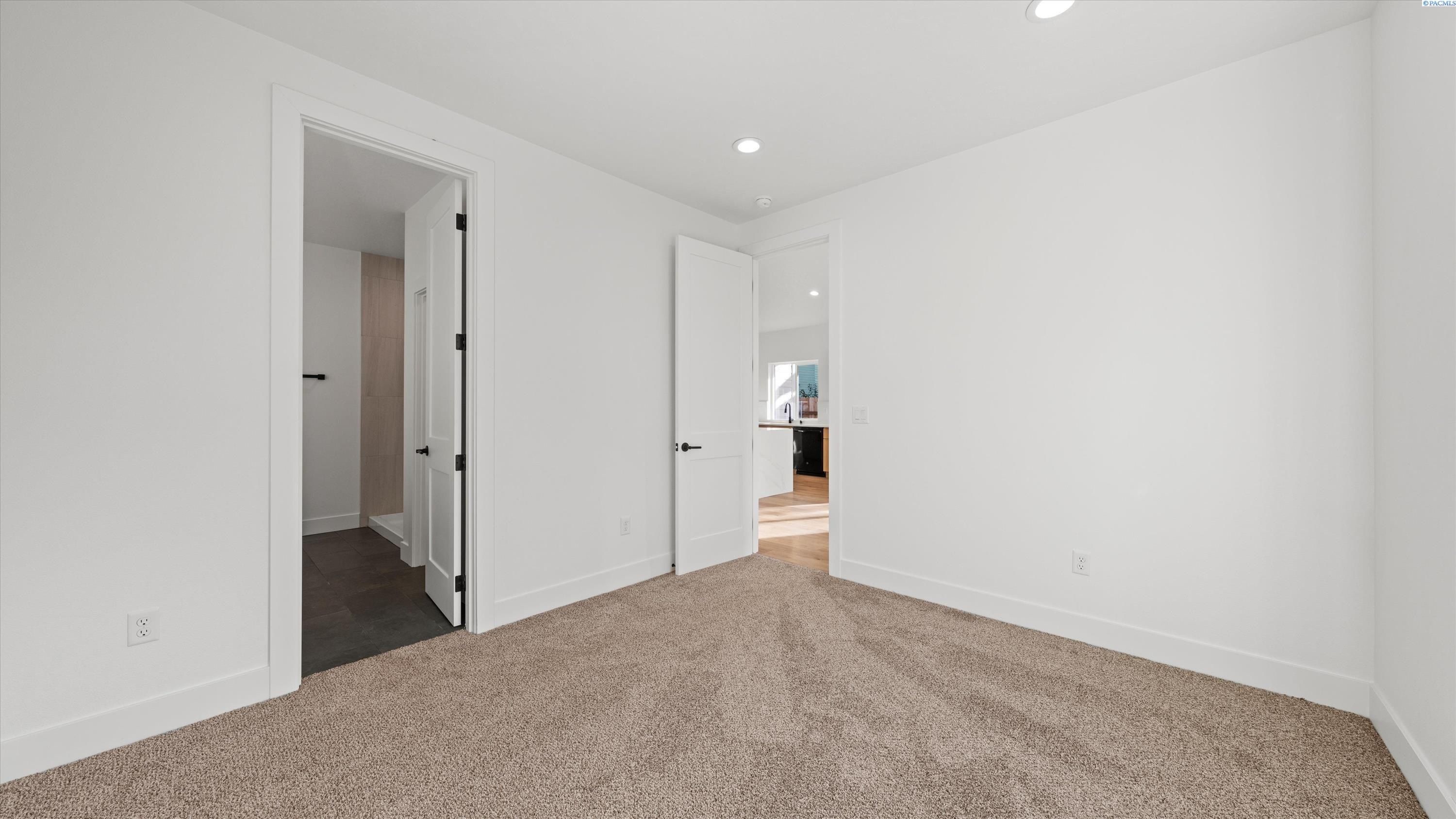 919 Brown St. Prosser, WA 99350