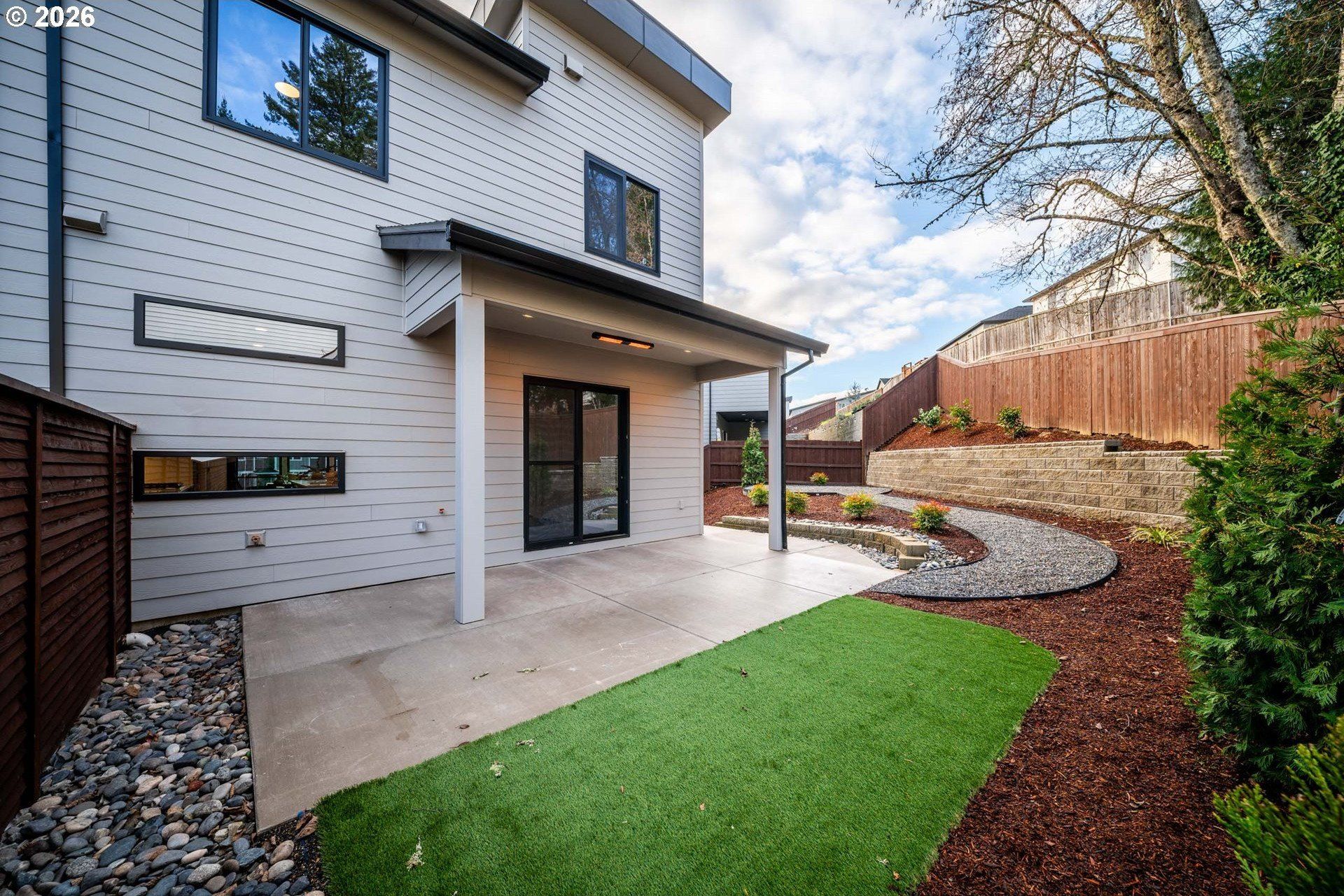 2425 N R St. Washougal, WA 98671